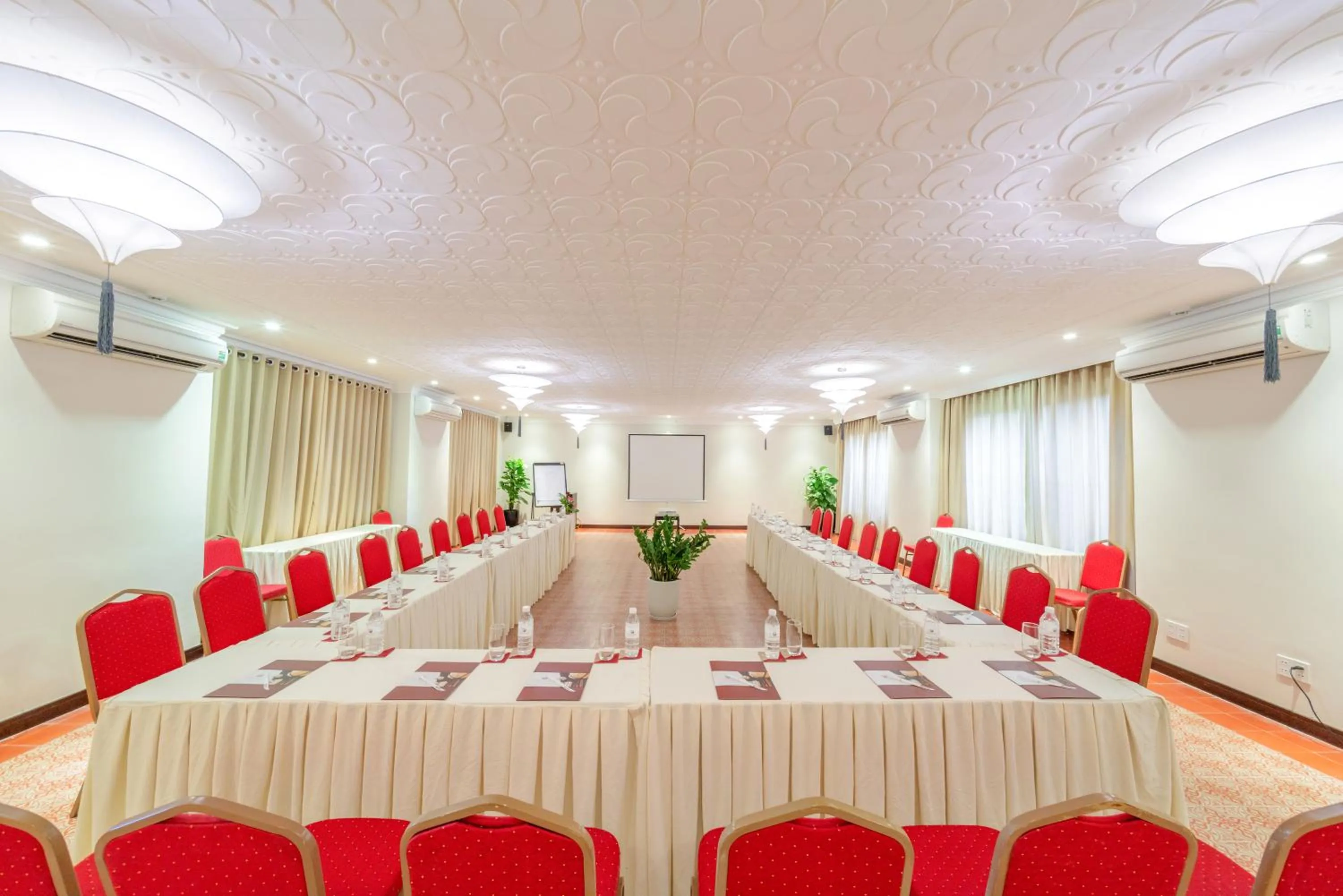 Meeting/conference room in Hoi An Central Boutique Hotel & Spa (Little Hoi An Central Boutique Hotel & Spa)