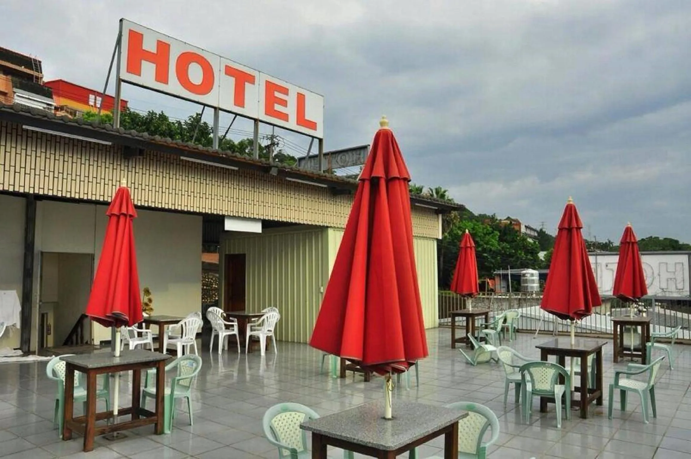 Balcony/Terrace in Puti Commercial Hotel