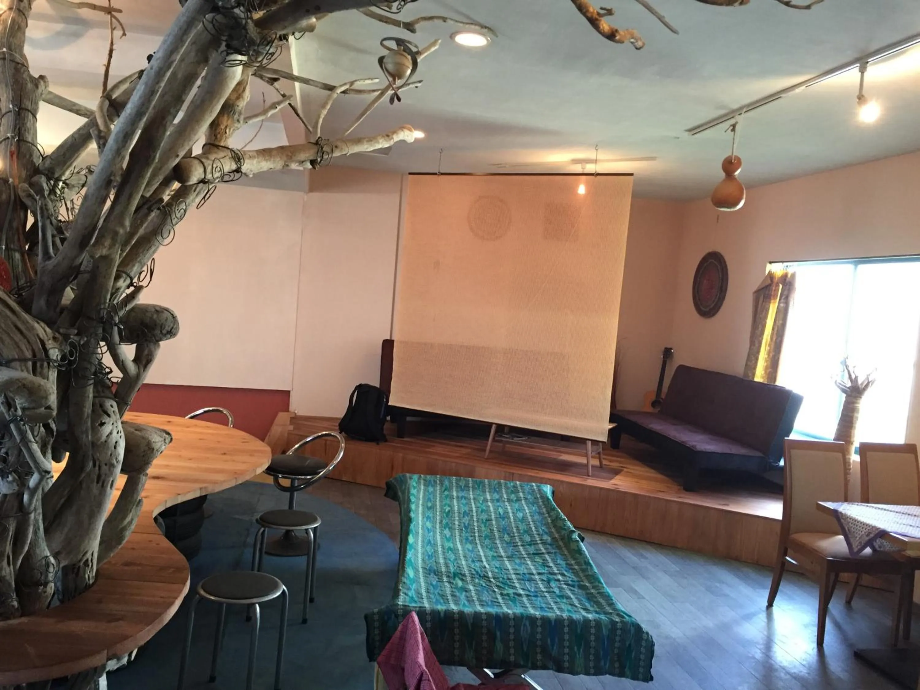 Restaurant/places to eat in Guest House & Cafe Ohana