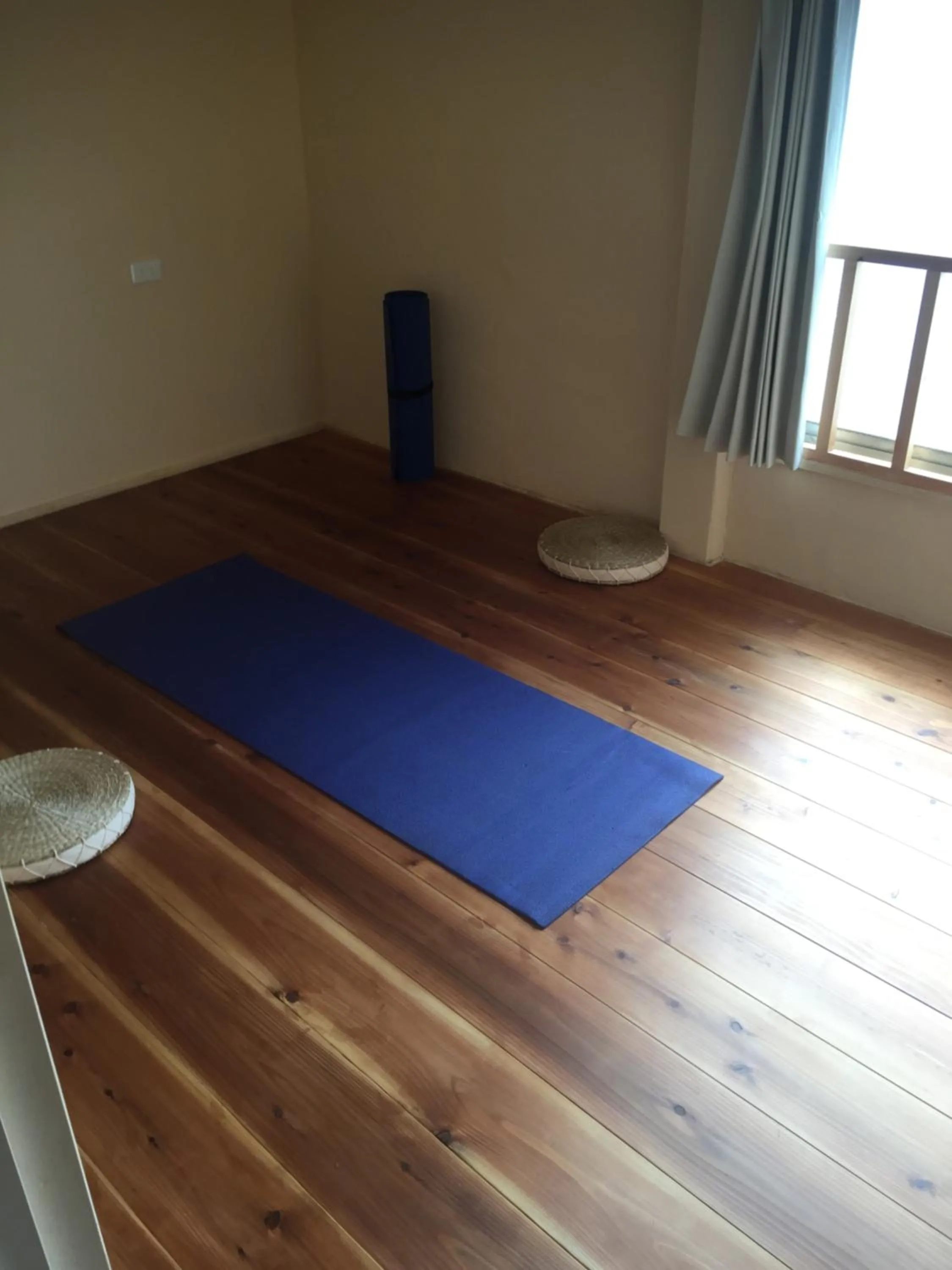 Photo of the whole room in Guest House & Cafe Ohana