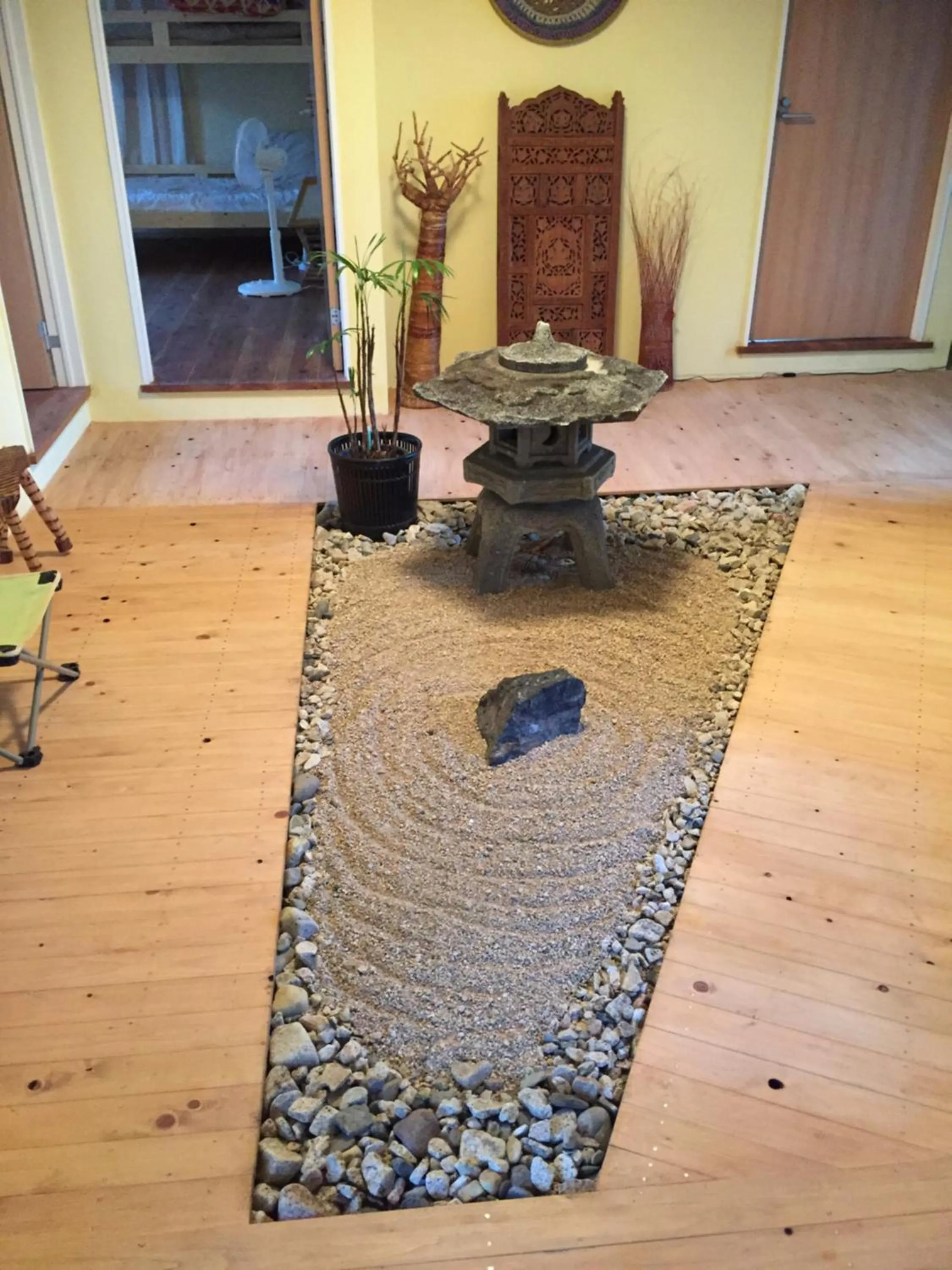 Decorative detail in Guest House & Cafe Ohana