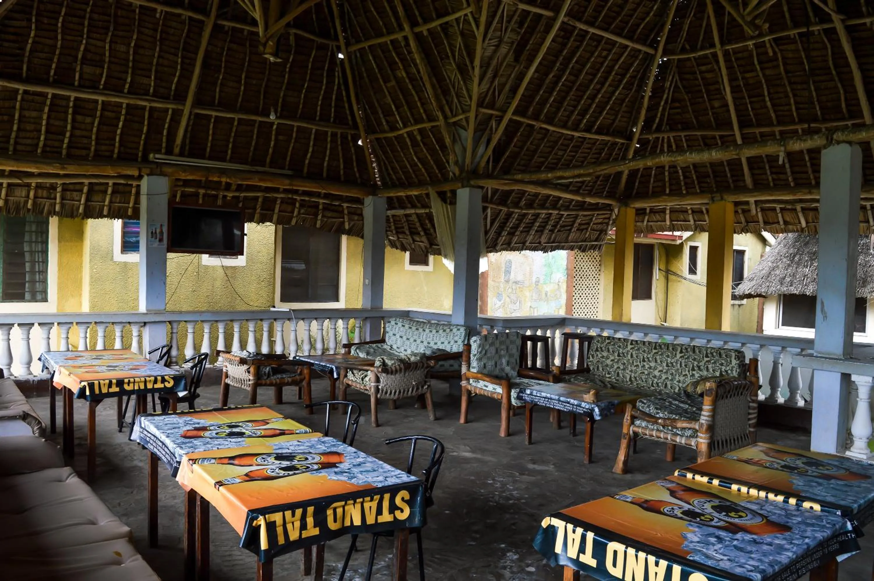 Restaurant/places to eat in Ogalis K-coast Hotel