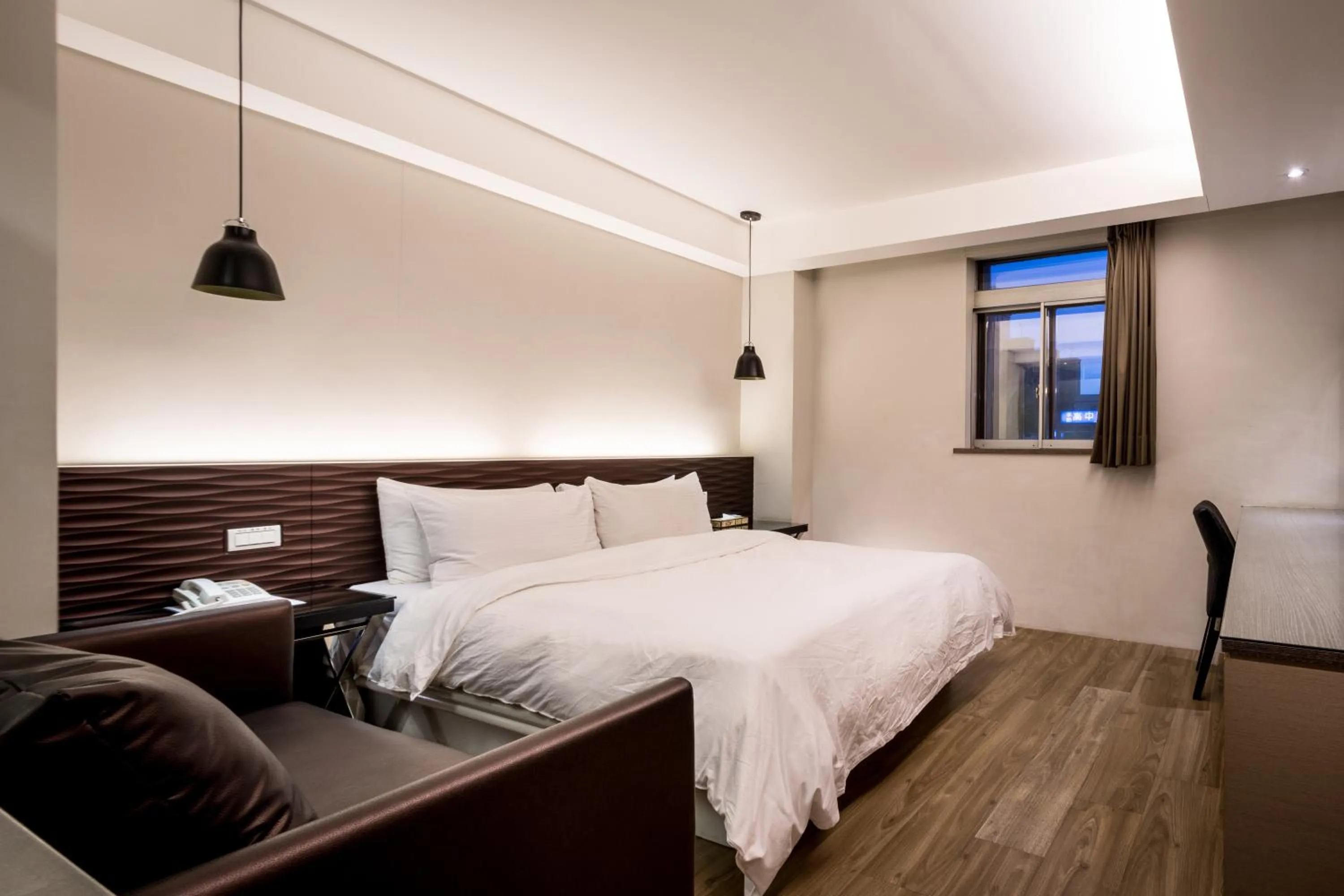 Photo of the whole room, Bed in Royal Garden Hotel