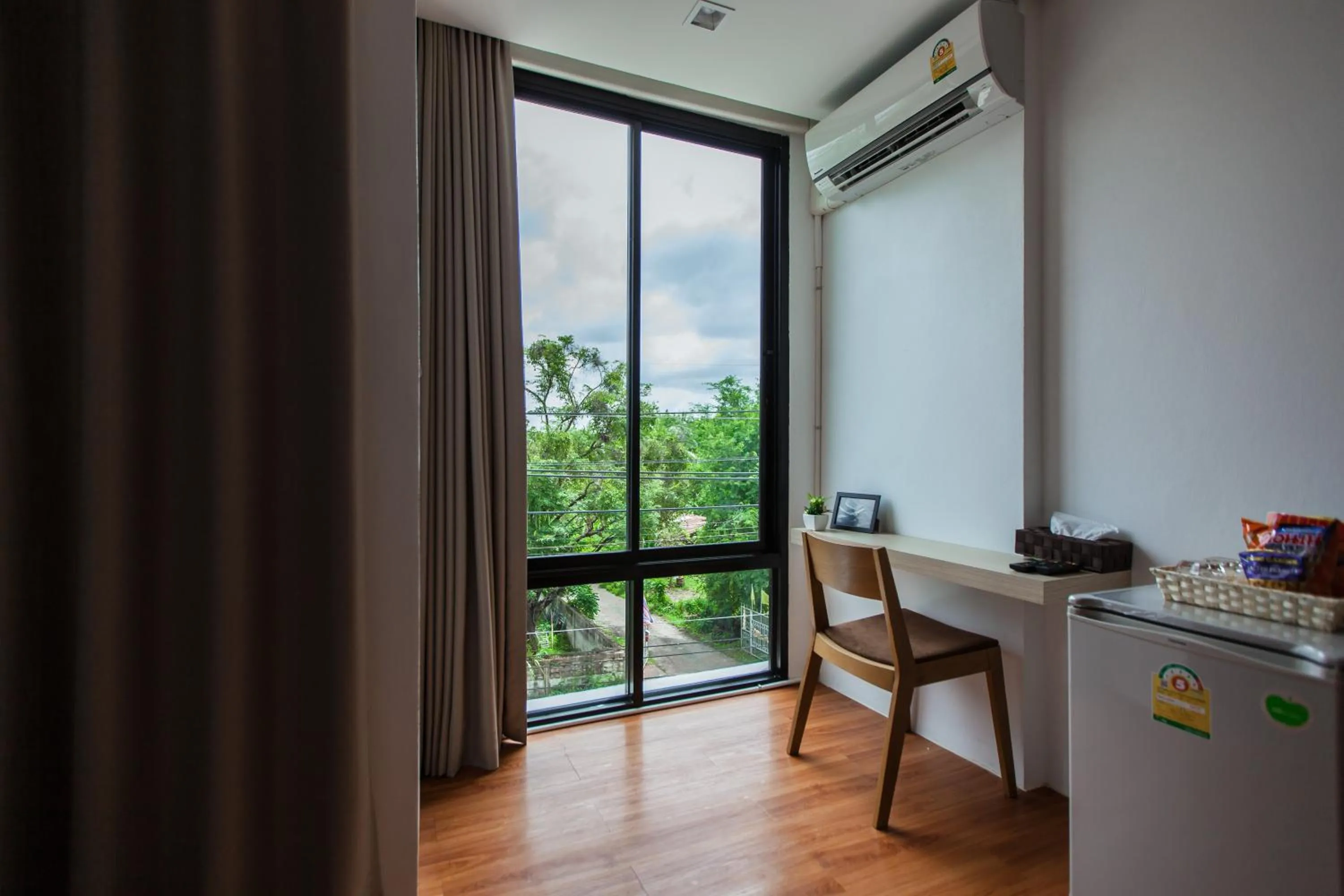 Seating area in THAMM Residence