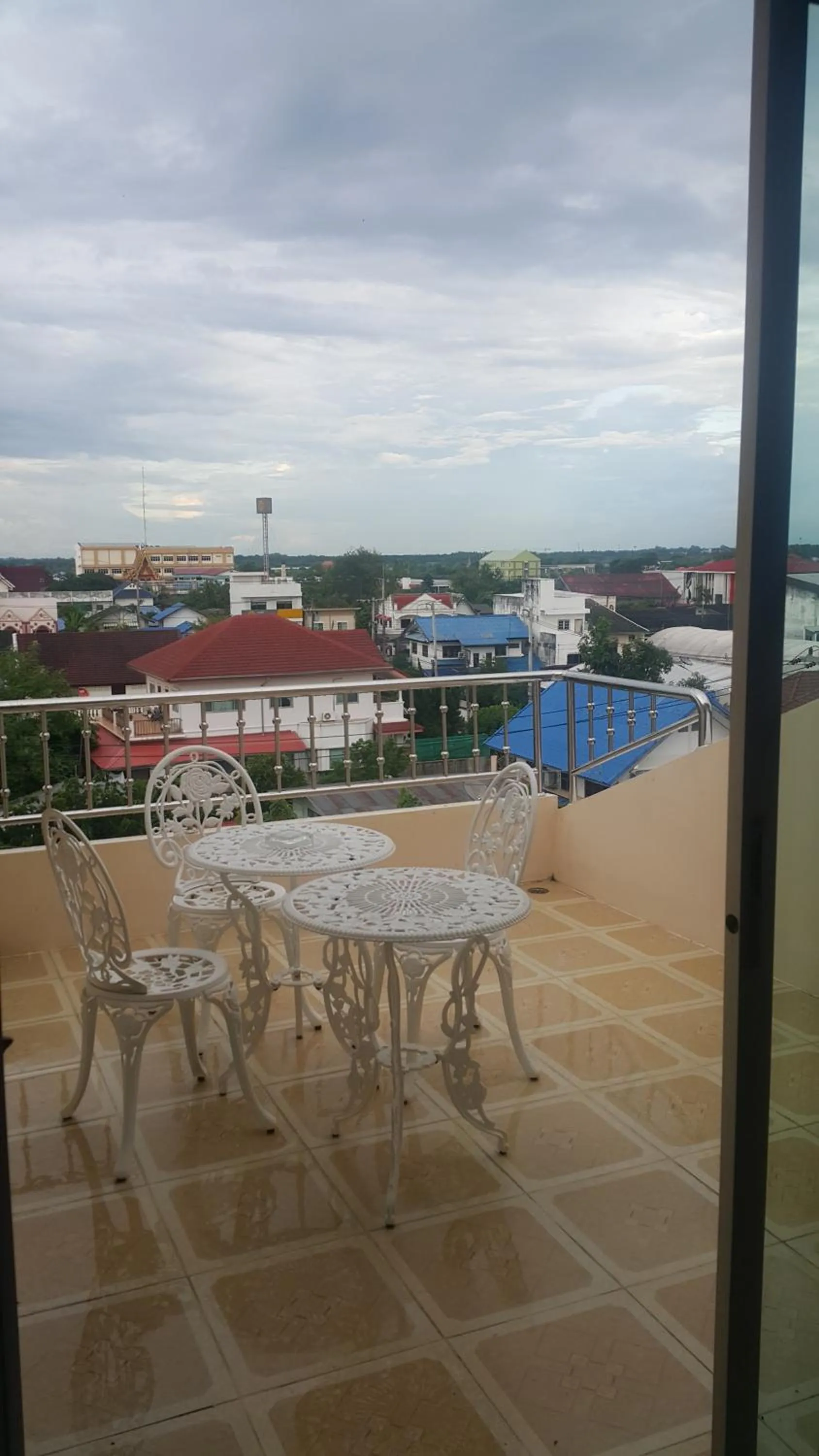 Patio in Parada Place