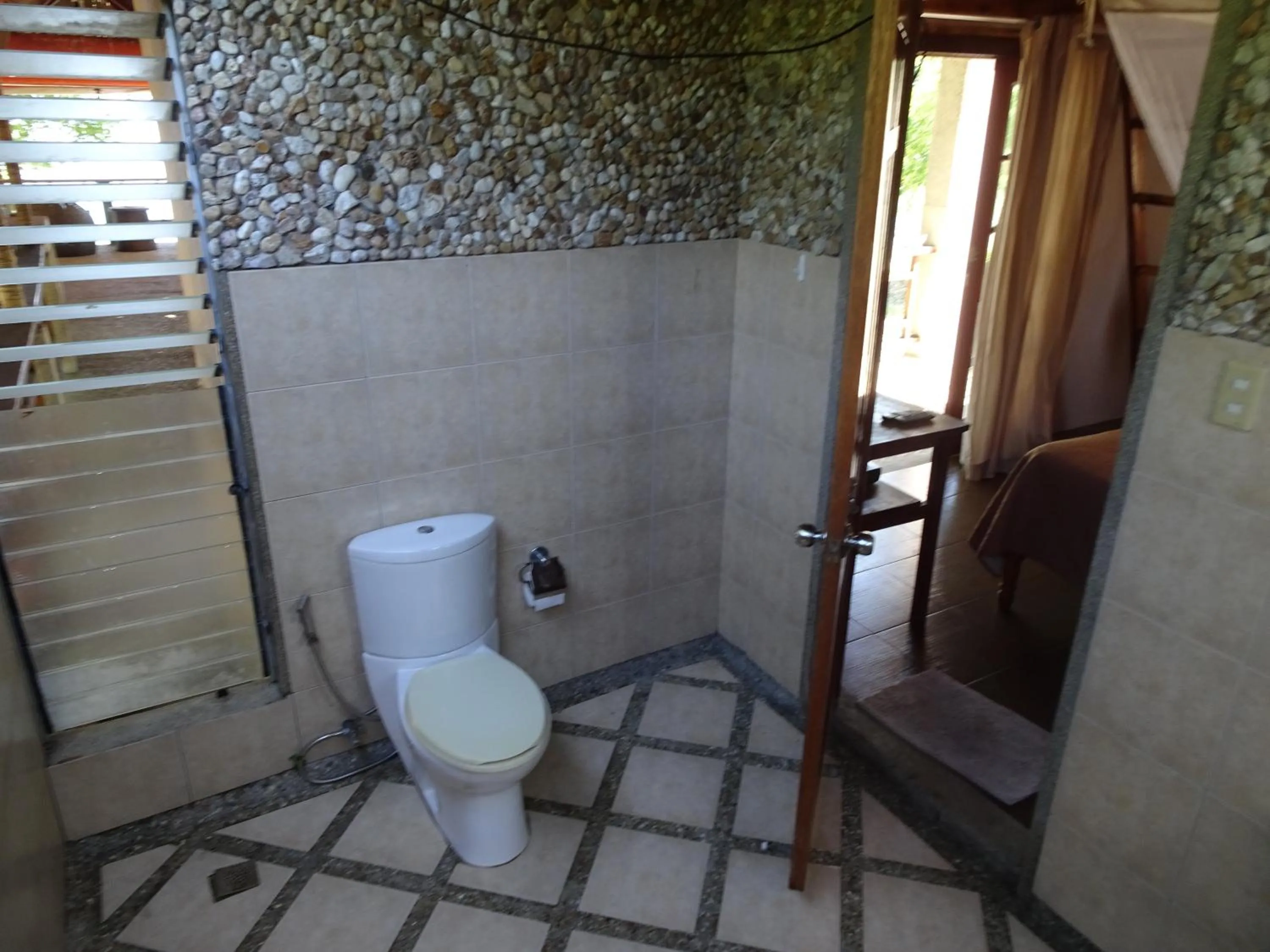 Bathroom in Palawan SandCastles