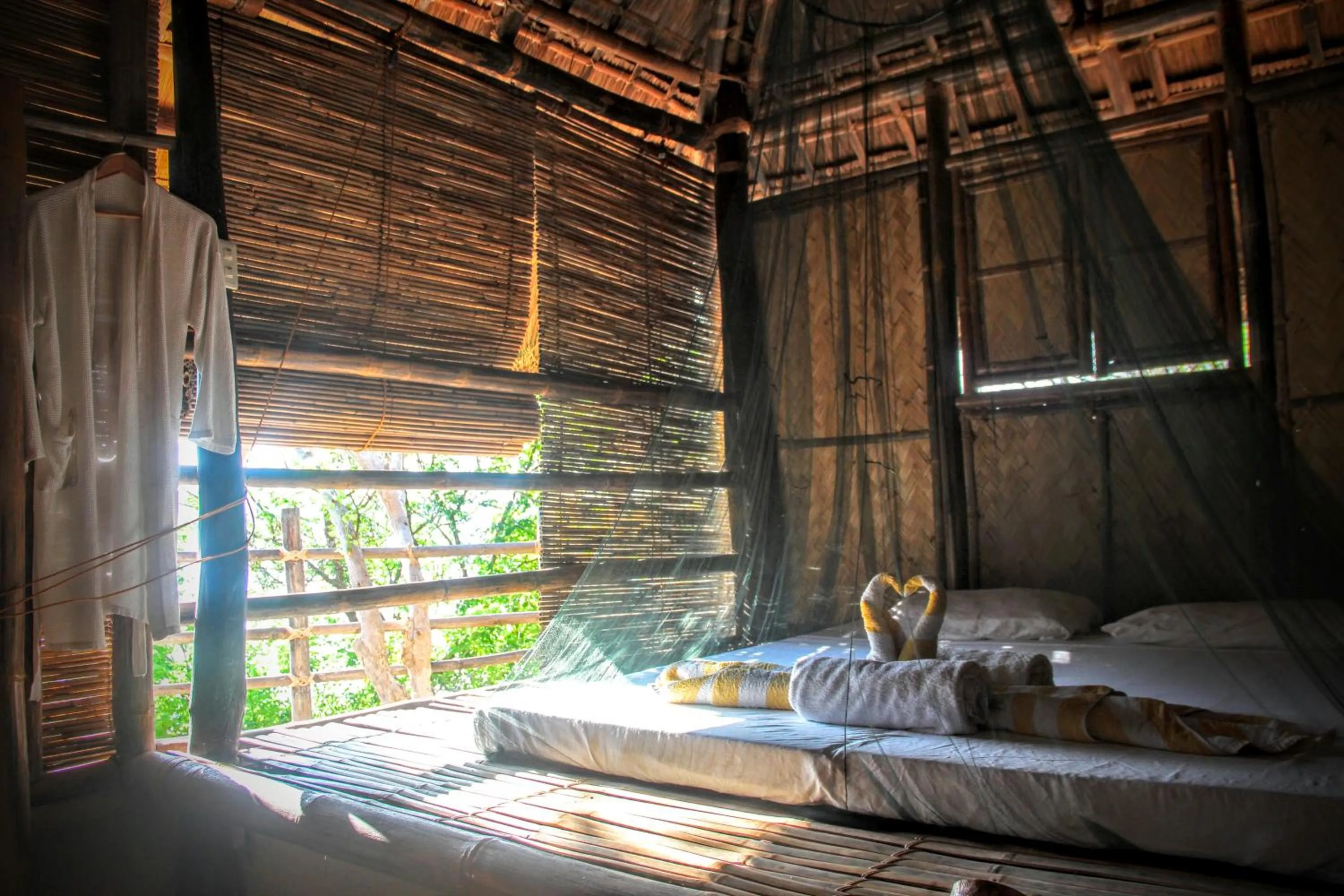 Photo of the whole room, Bed in Palawan SandCastles