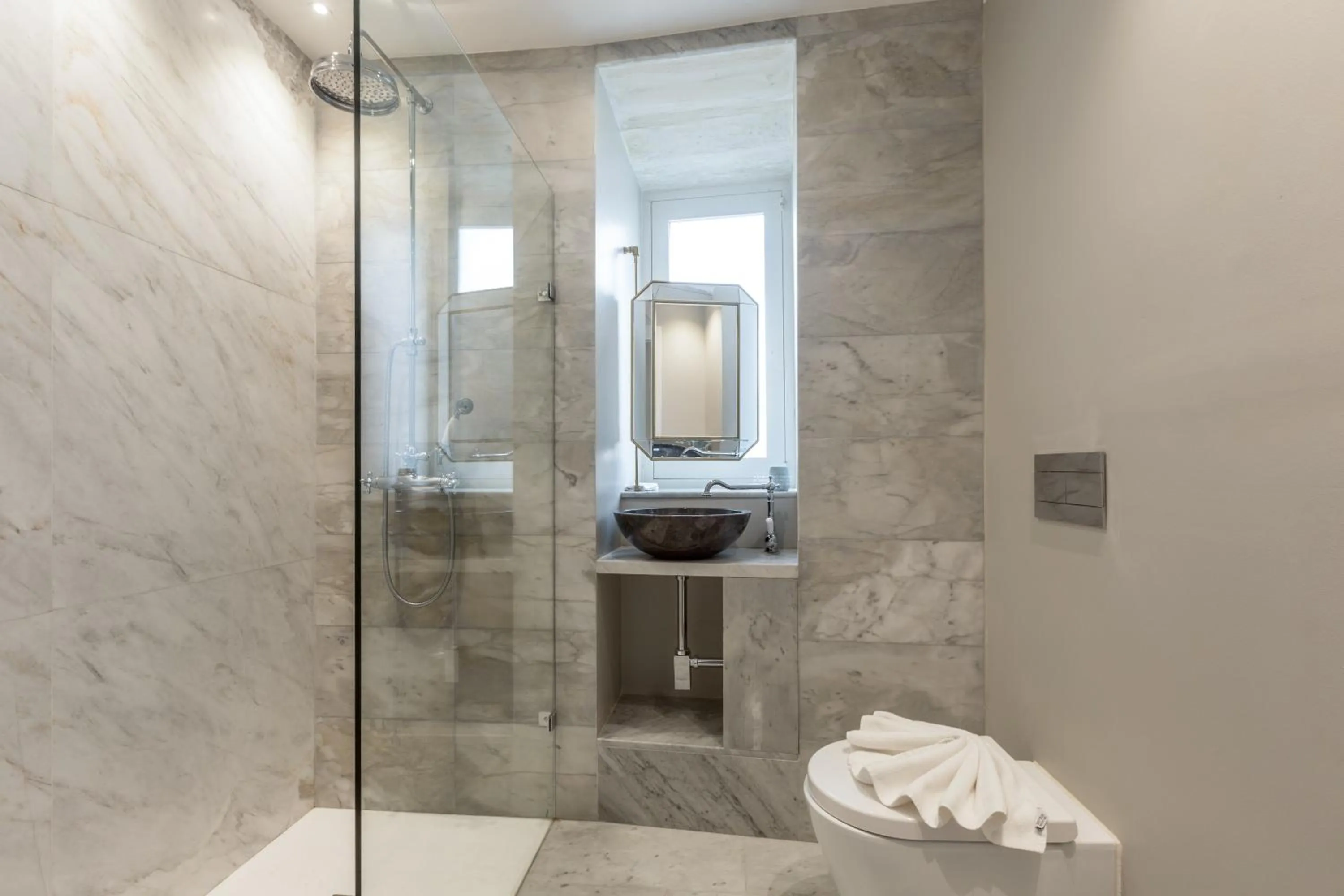 Bathroom in Sally Port Suites