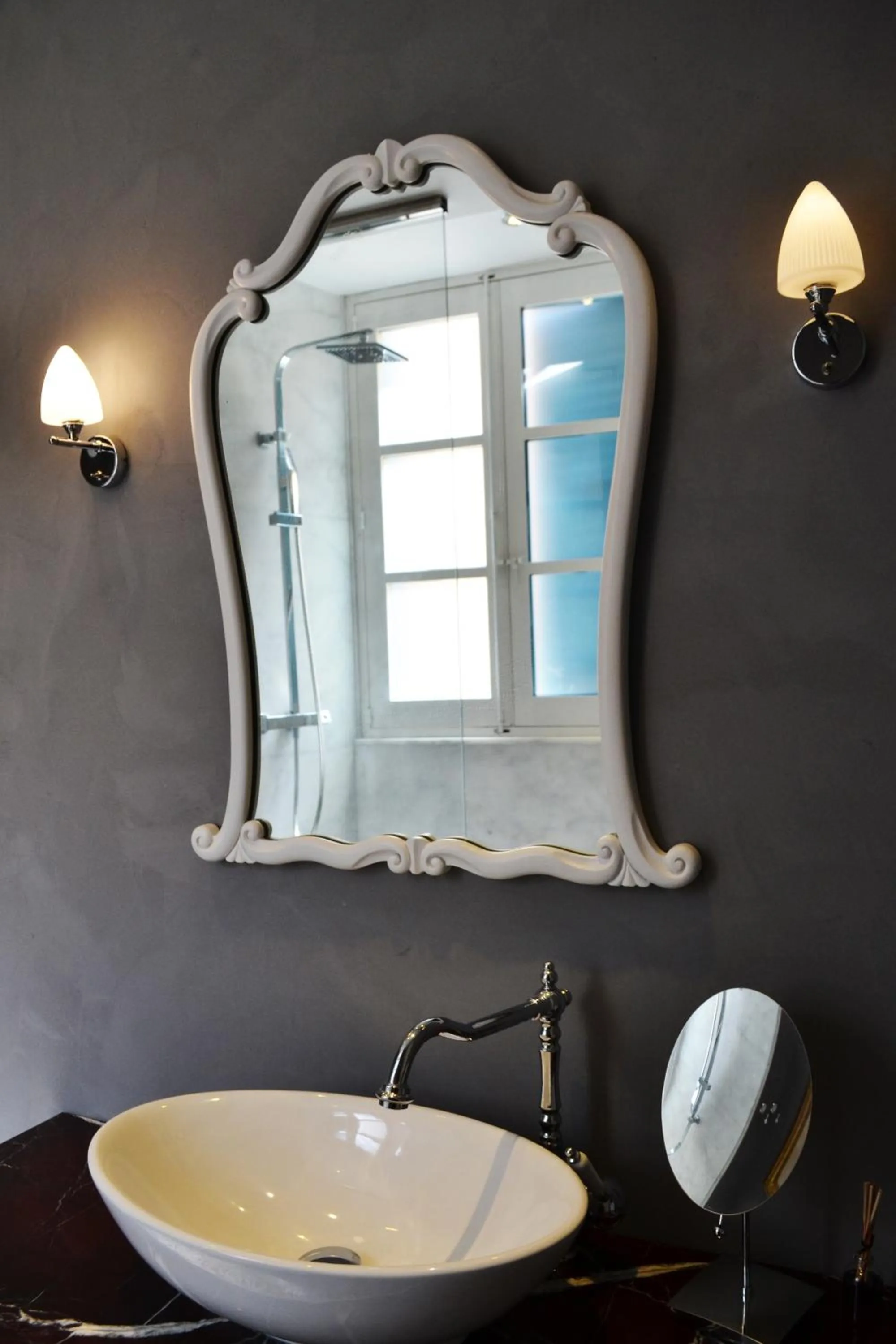 Shower in Sally Port Suites