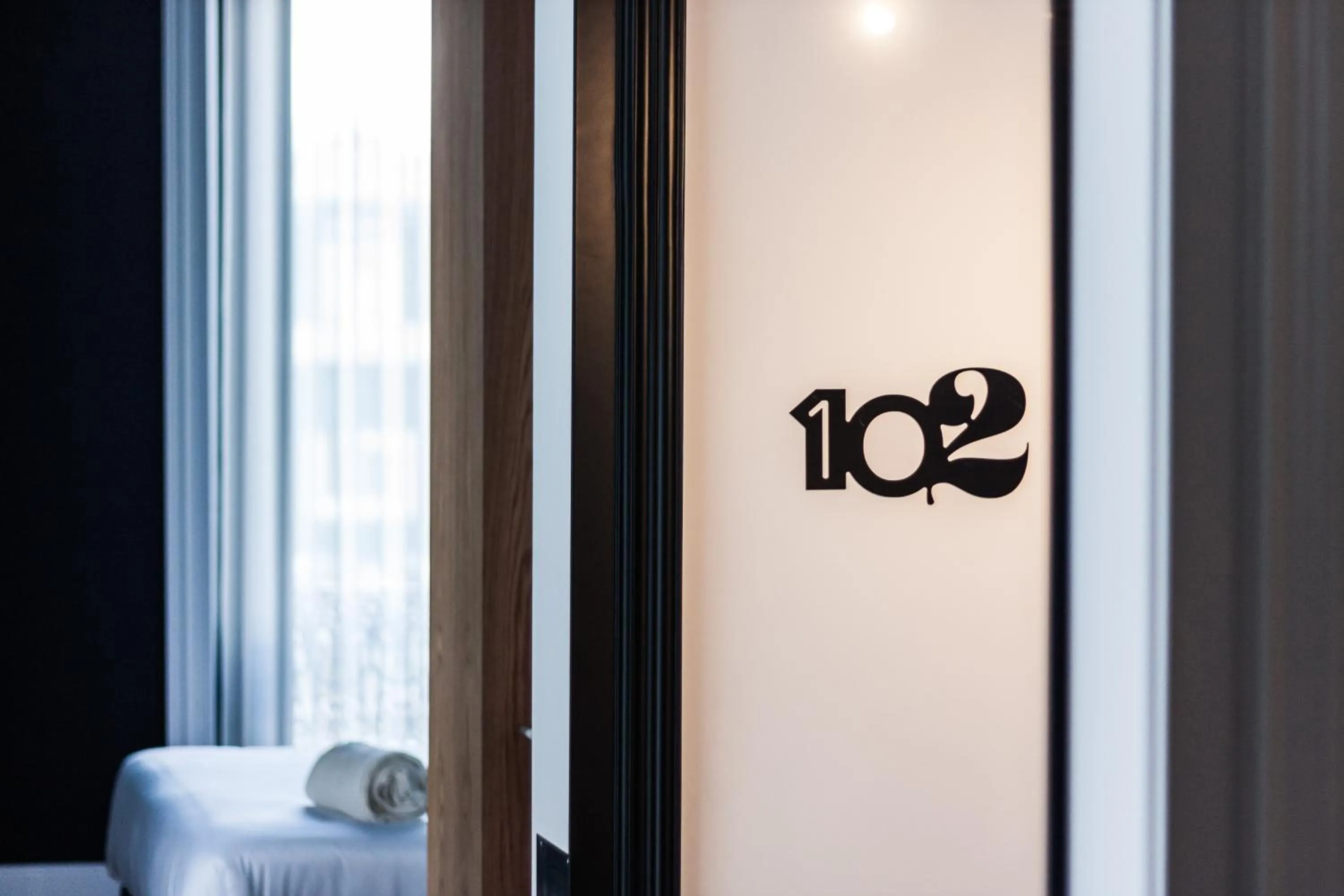 Decorative detail, Bed in RM The Experience - Small Portuguese Hotels