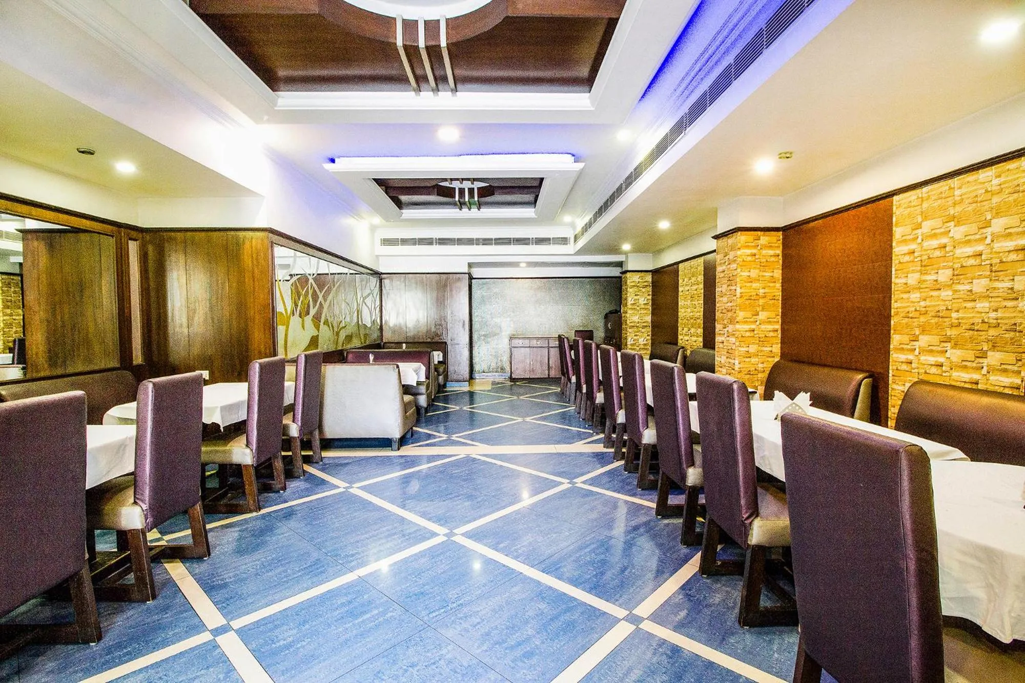 Breakfast in FabHotel Aaykay Model Town