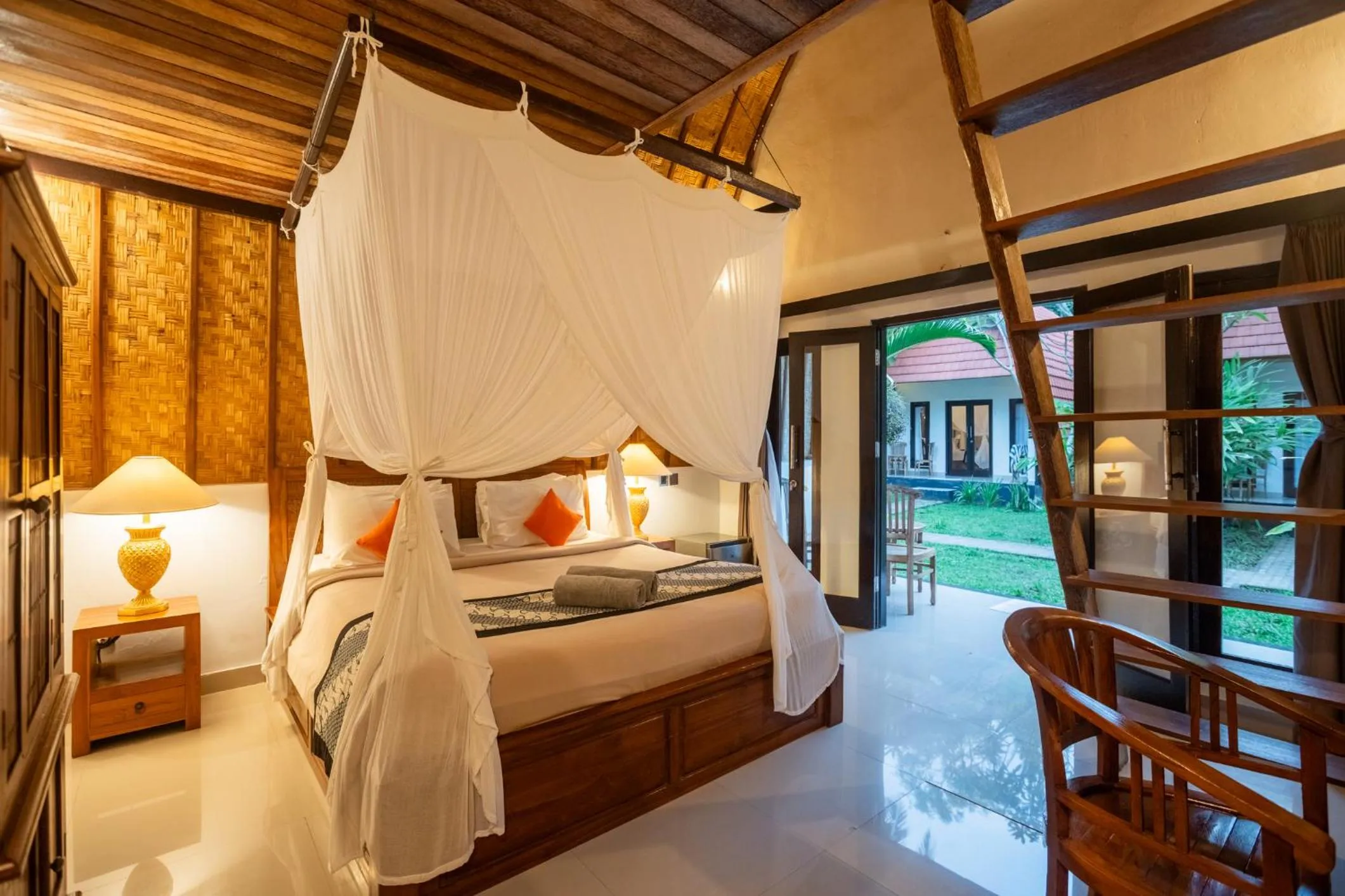 Bed in Bintang Bungalow