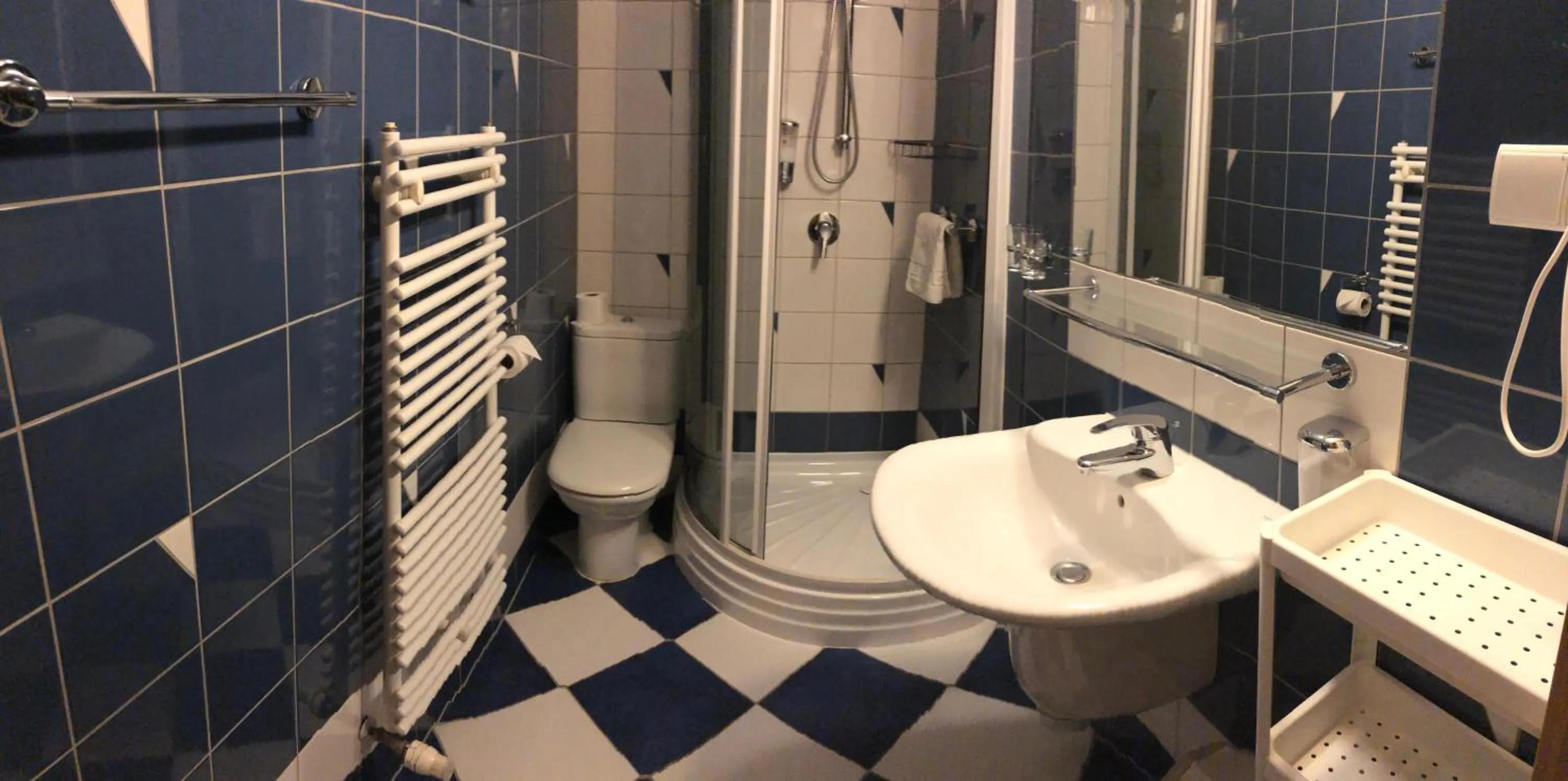 Bathroom in Hotel Bella