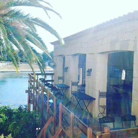 Property building in Maison De L'Orb