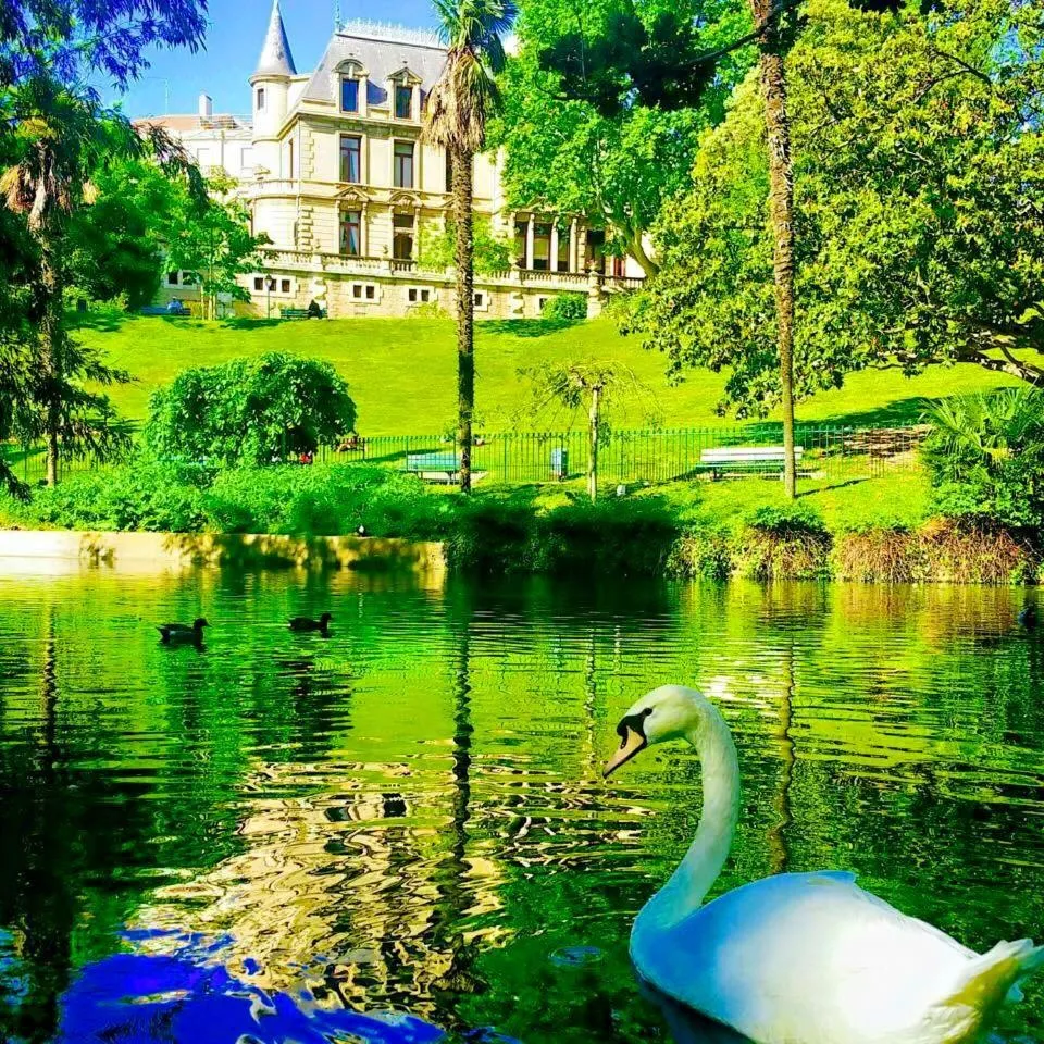 Nearby landmark in Maison De L'Orb