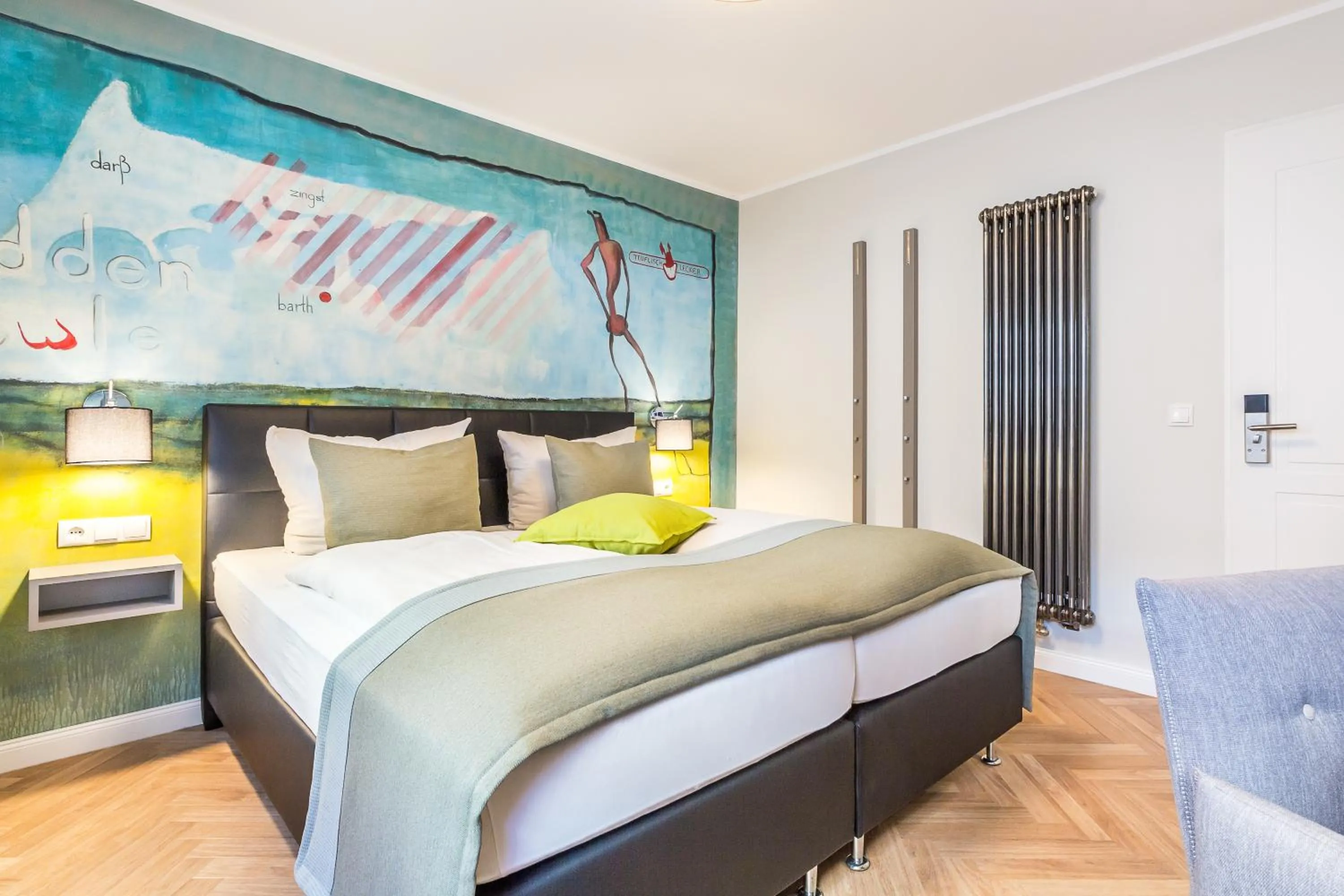 Bedroom, Bed in Burghotel Lingen