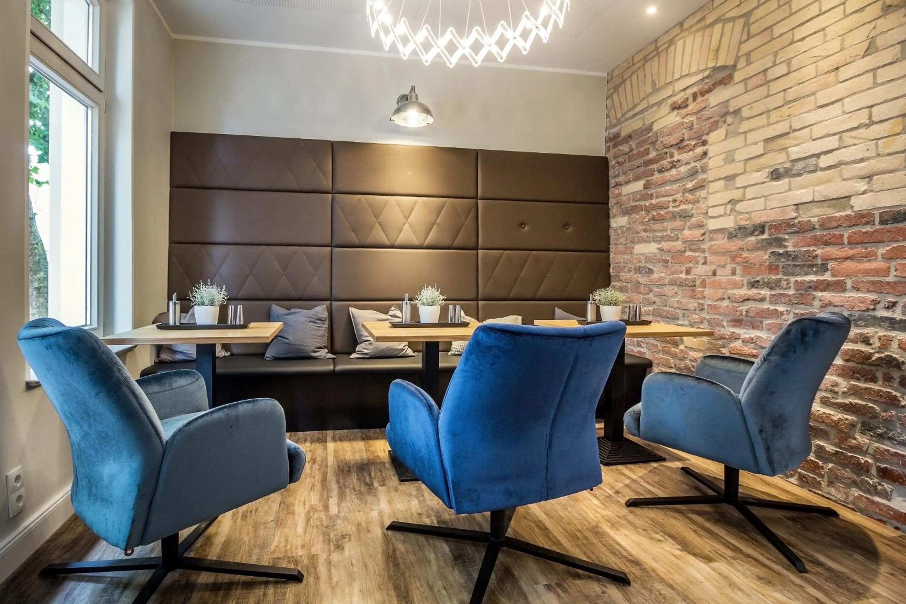 Seating area in Burghotel Lingen