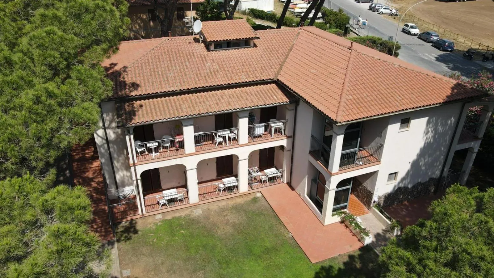 Property building in Hotel Boschetto