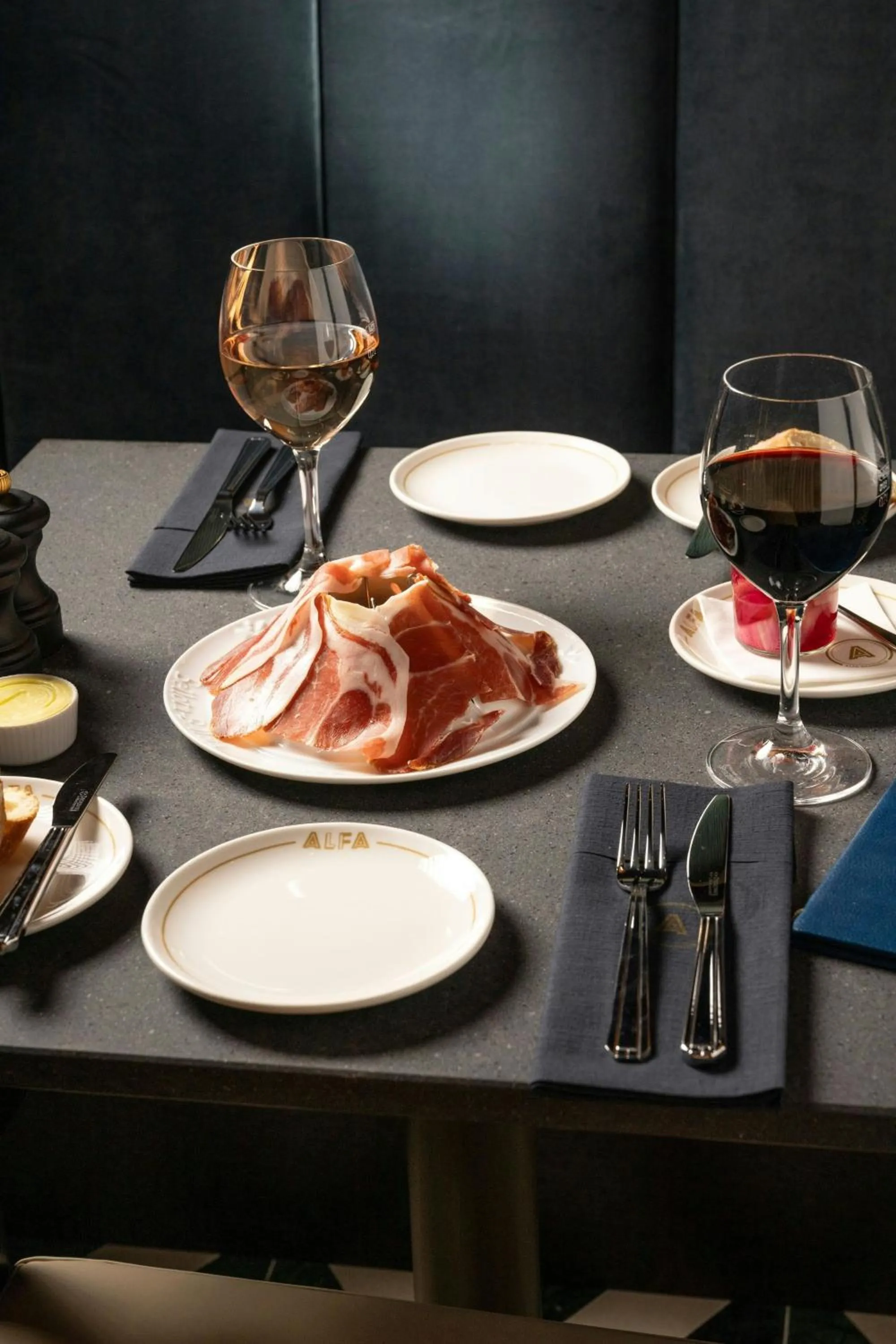 Restaurant/places to eat in Luxembourg Marriott Hotel Alfa