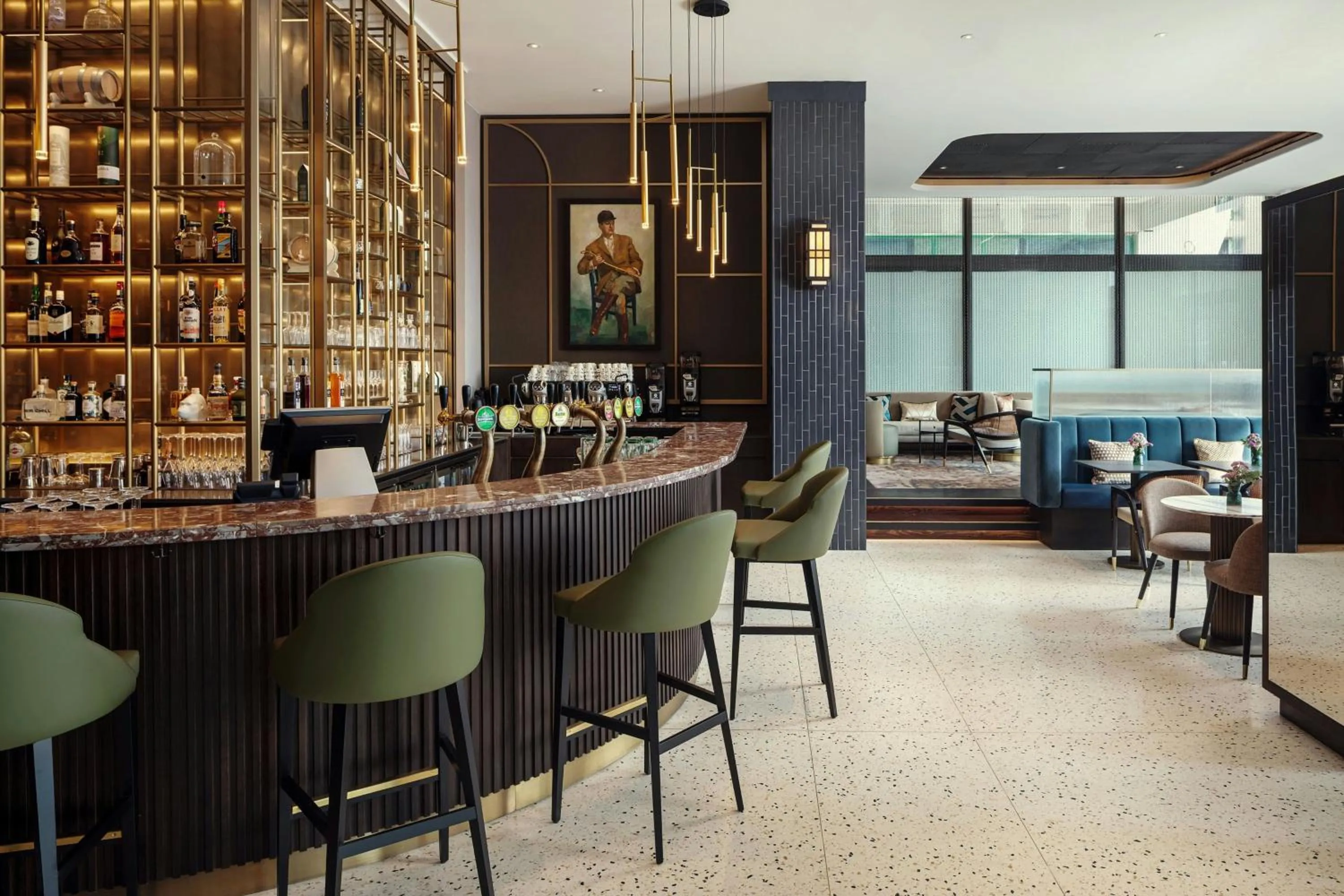 Lounge or bar in Luxembourg Marriott Hotel Alfa