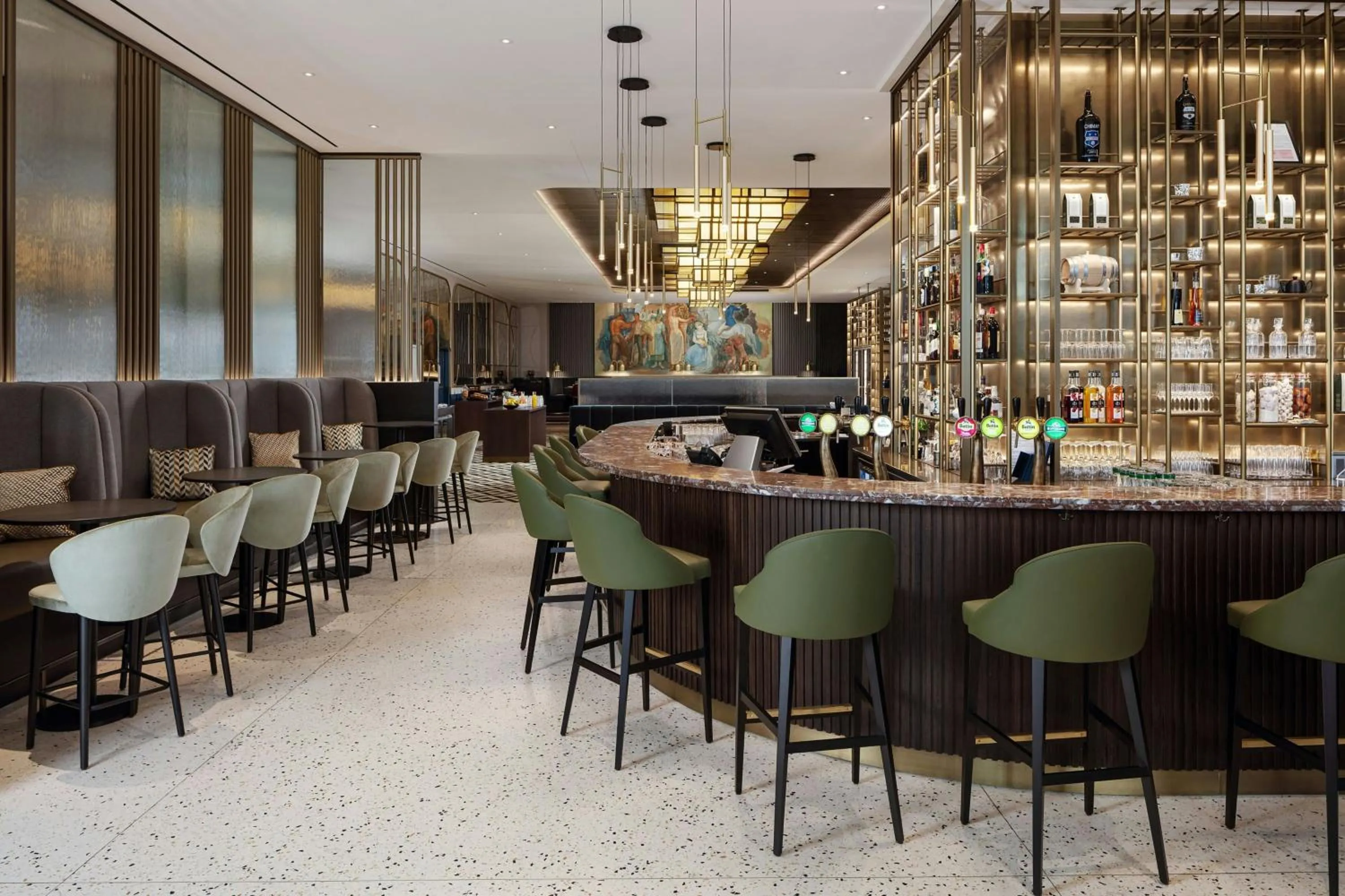 Lounge or bar in Luxembourg Marriott Hotel Alfa