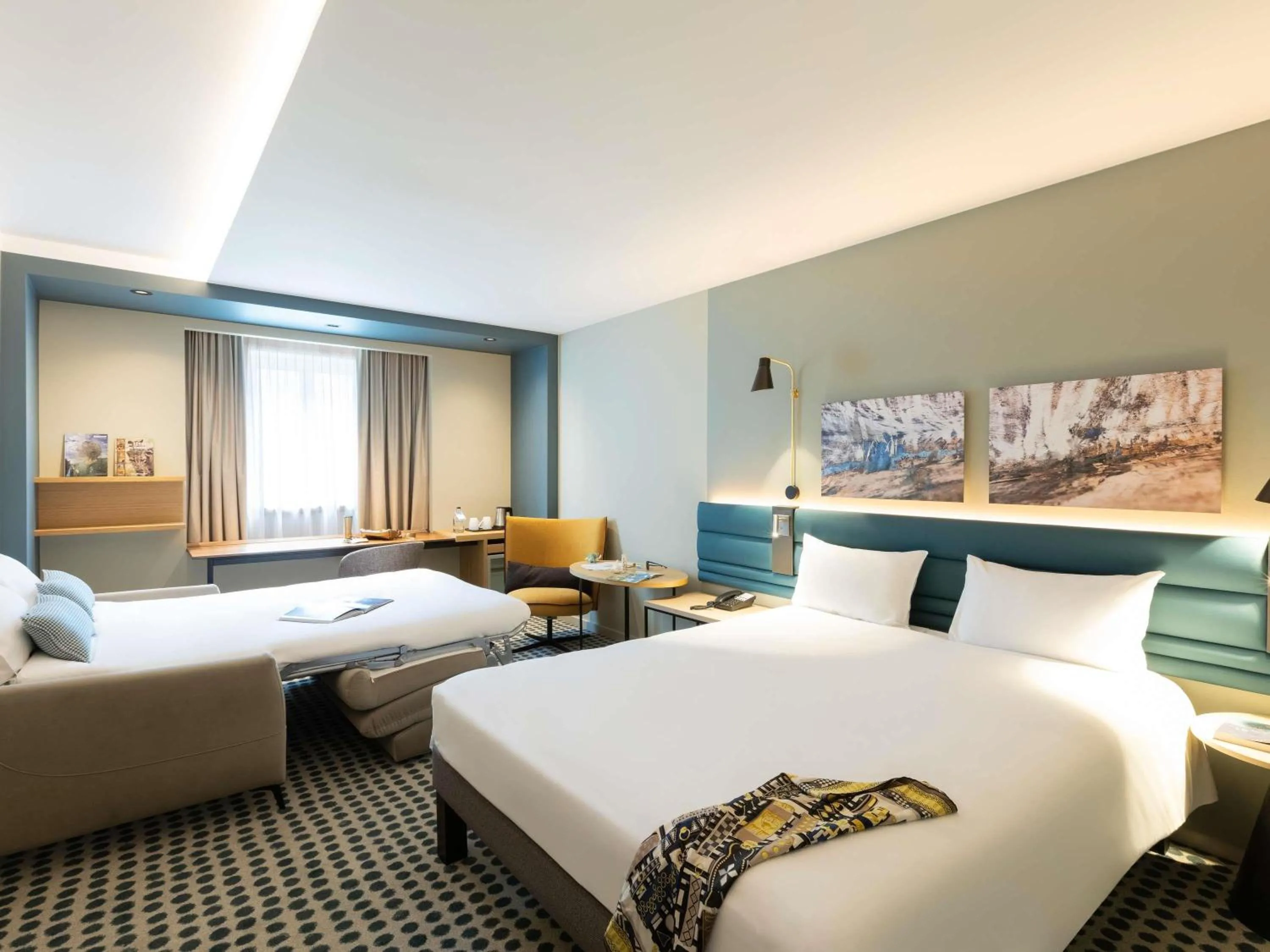 Bedroom, Bed in Novotel Luxembourg Kirchberg