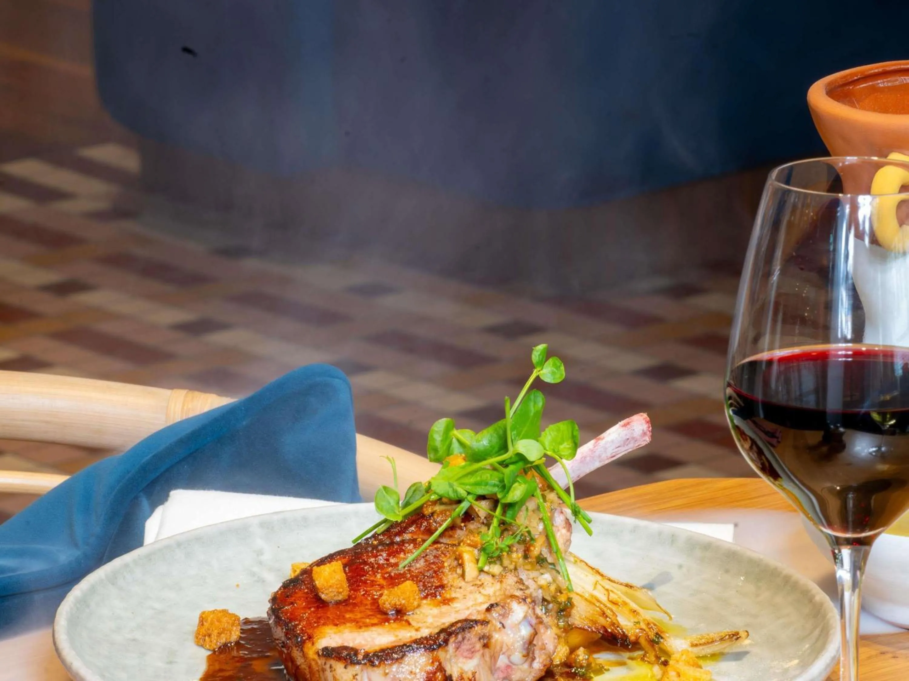 Restaurant/places to eat in Novotel Luxembourg Kirchberg