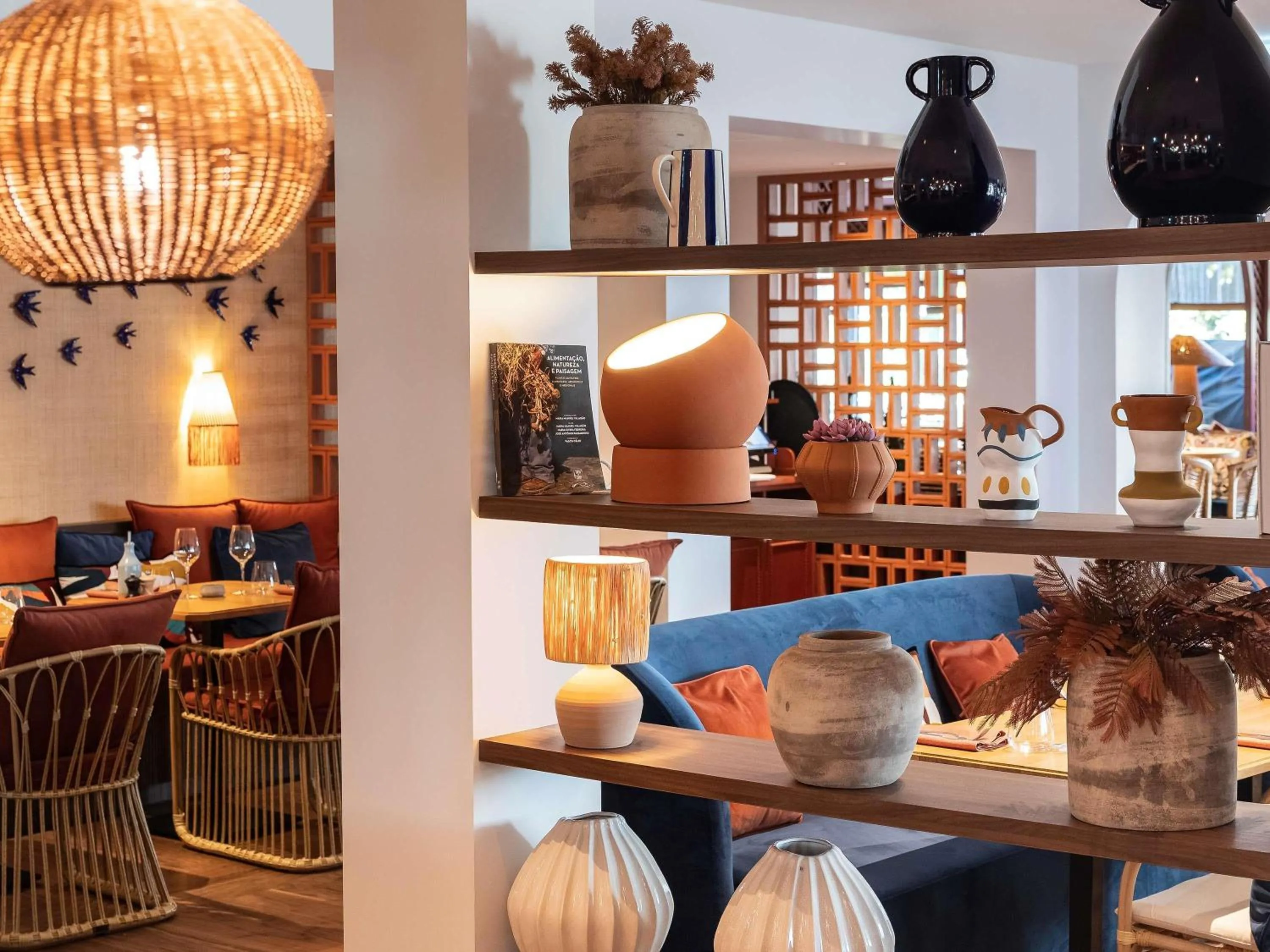 Lounge or bar in Novotel Luxembourg Kirchberg