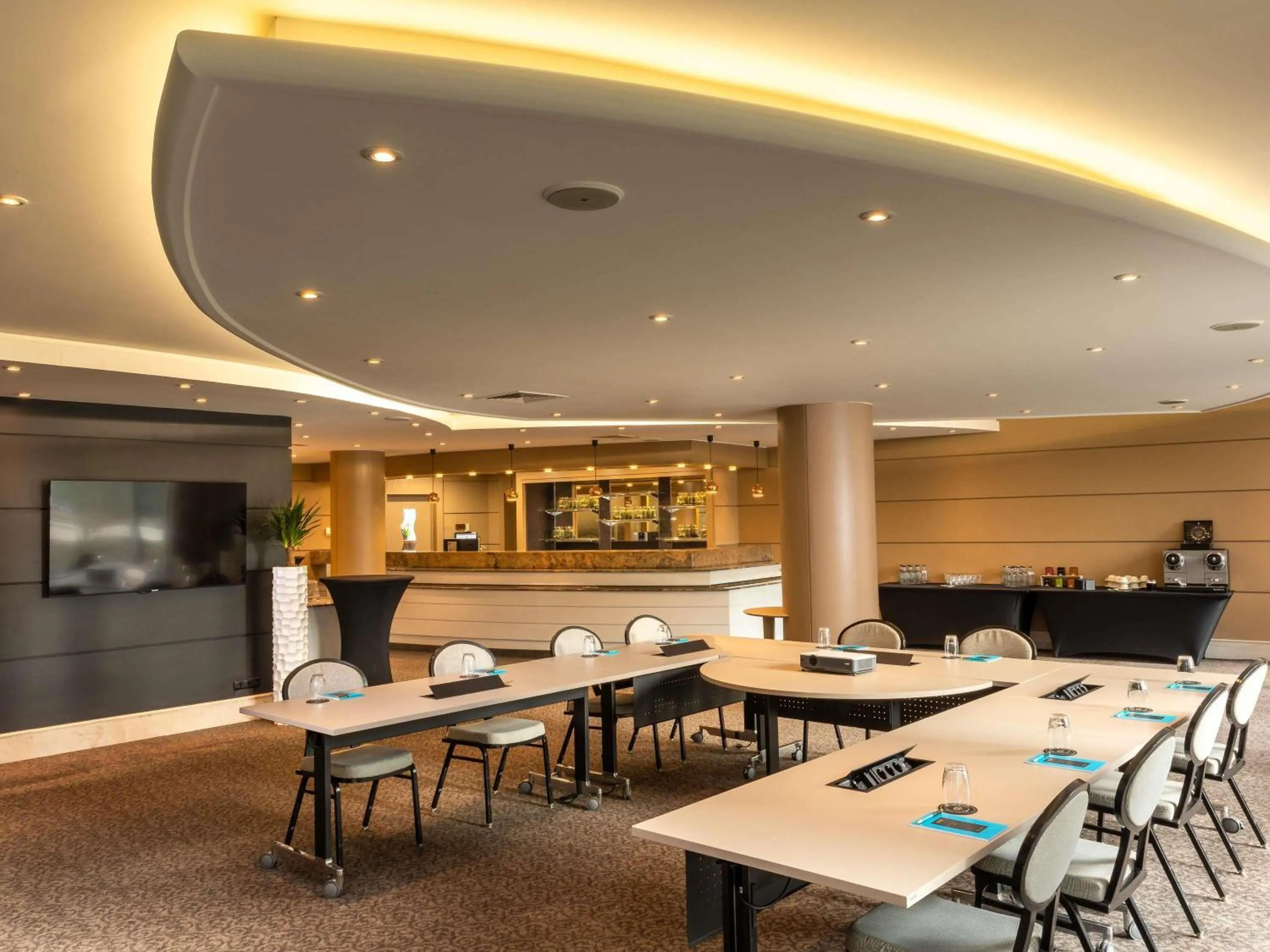 Meeting/conference room in Sofitel Luxembourg Europe