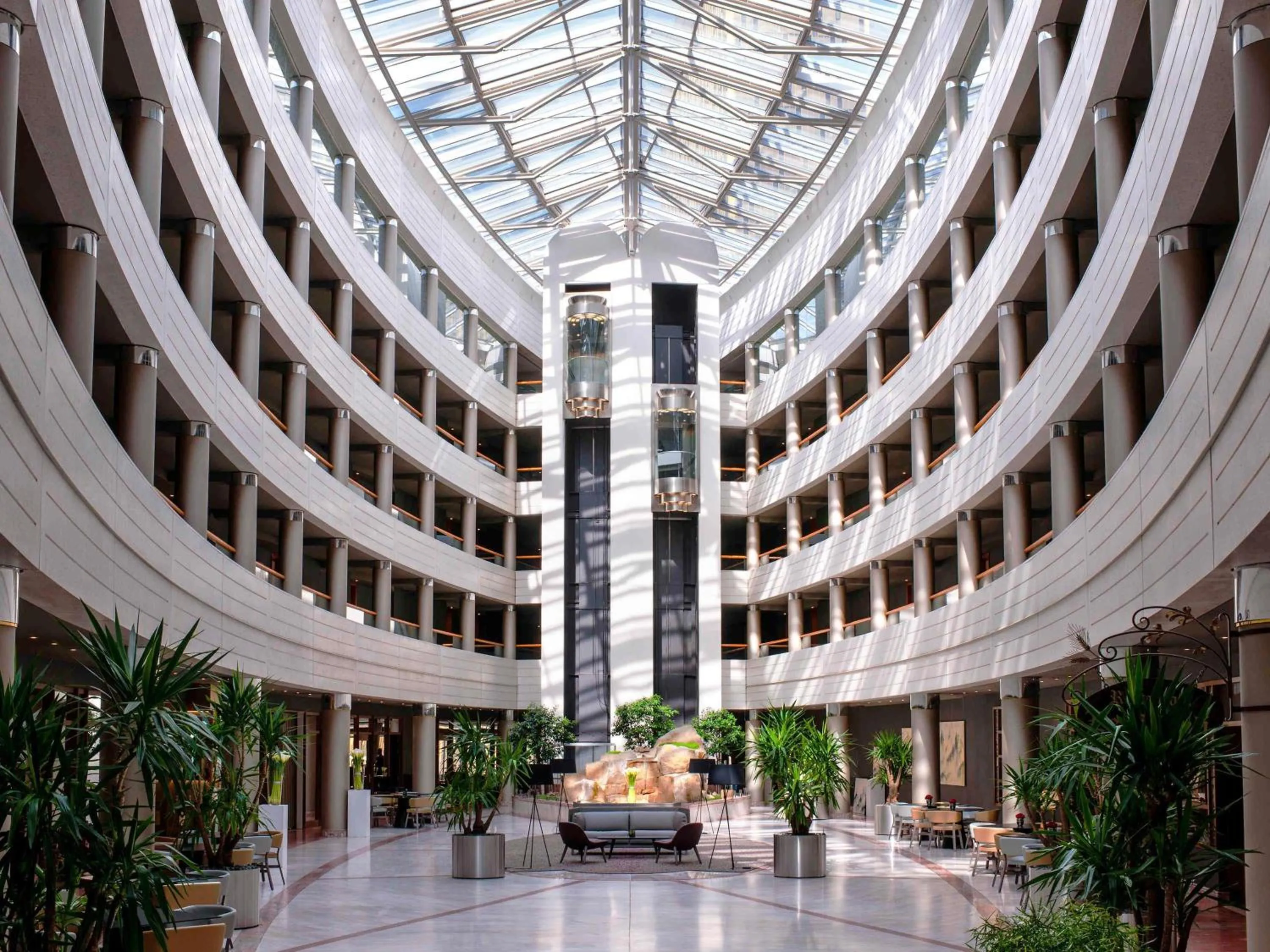 Meeting/conference room in Sofitel Luxembourg Europe