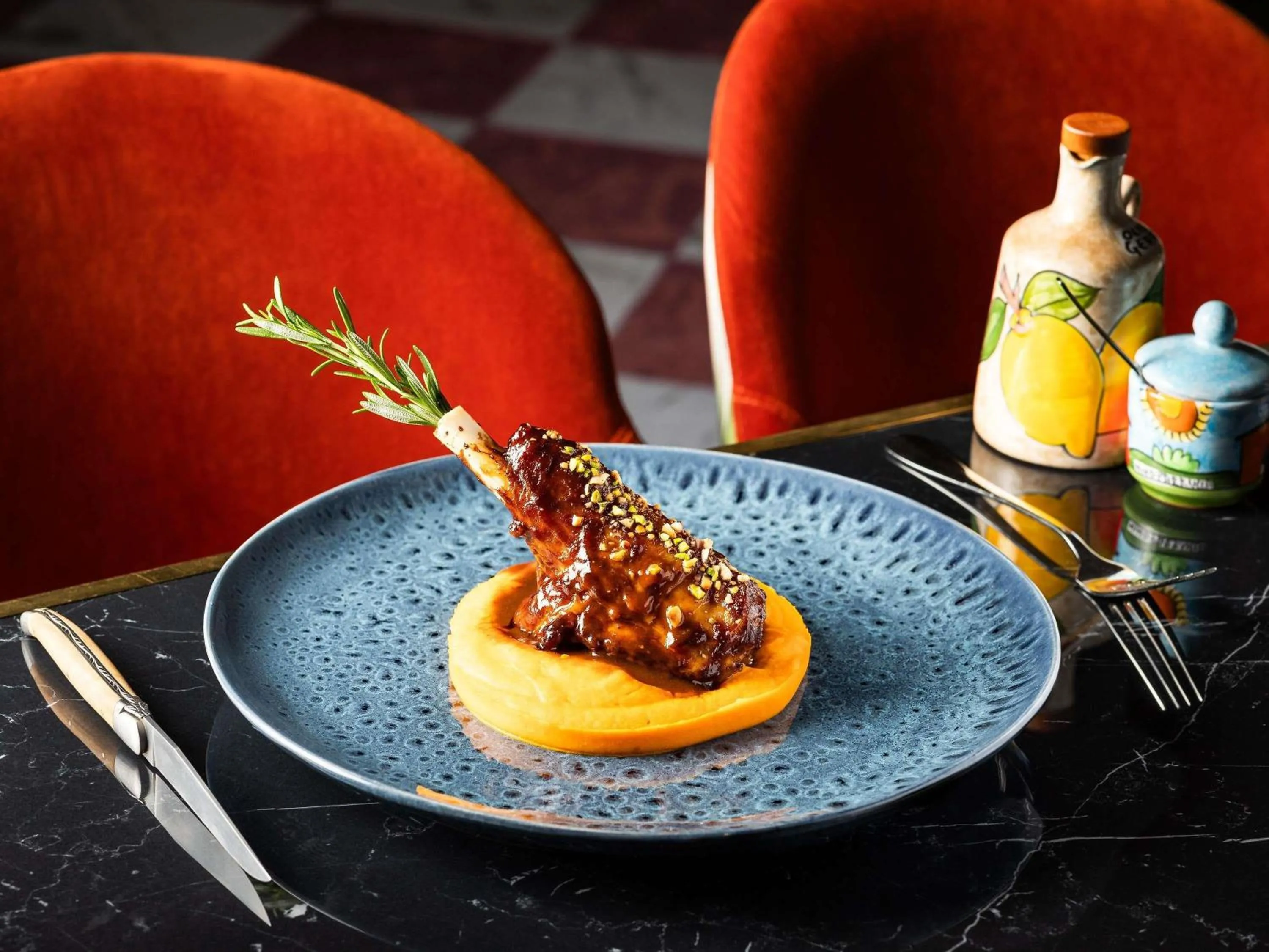 Restaurant/places to eat in Sofitel Luxembourg Europe