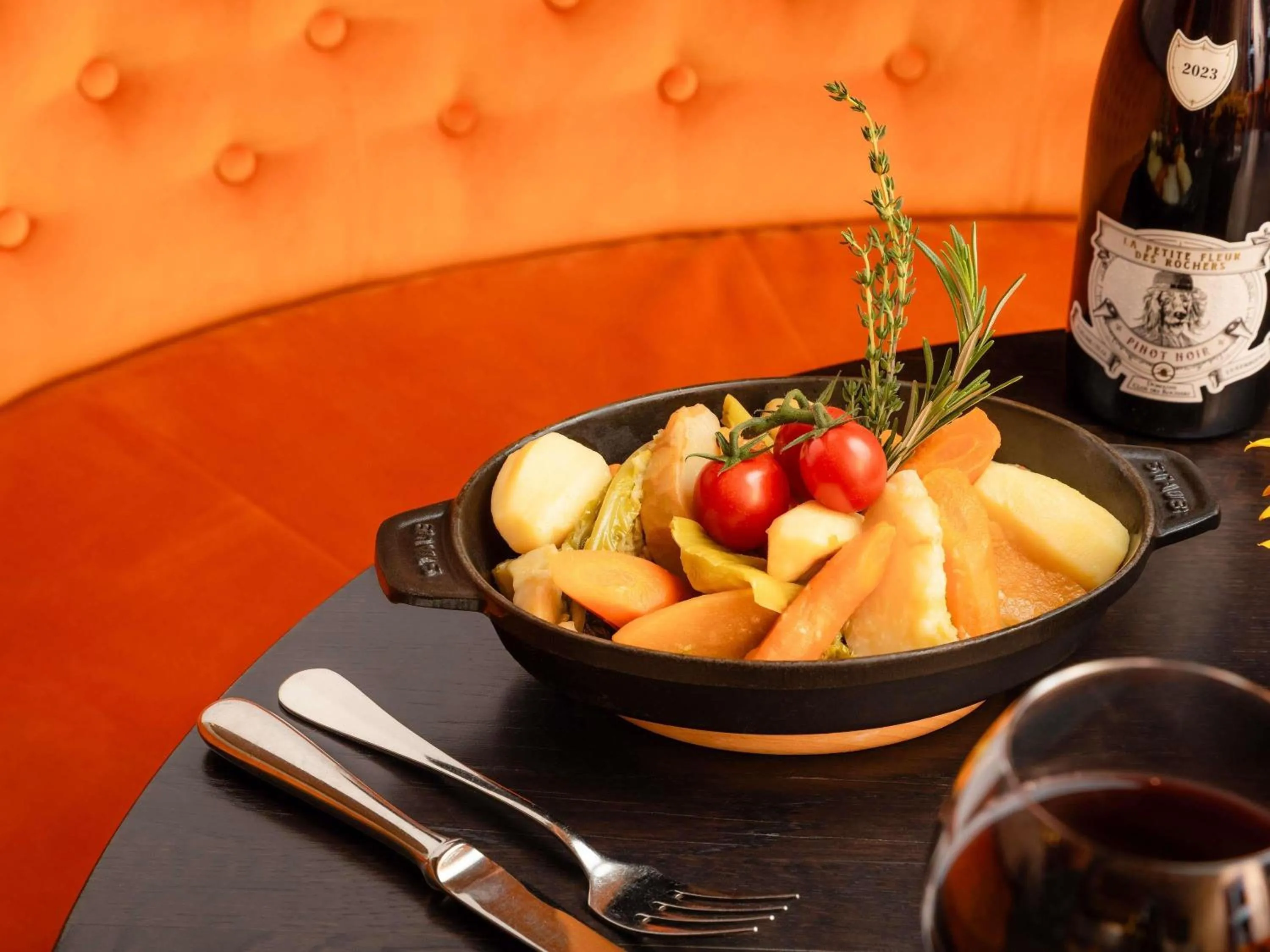 Restaurant/places to eat in Sofitel Luxembourg Europe