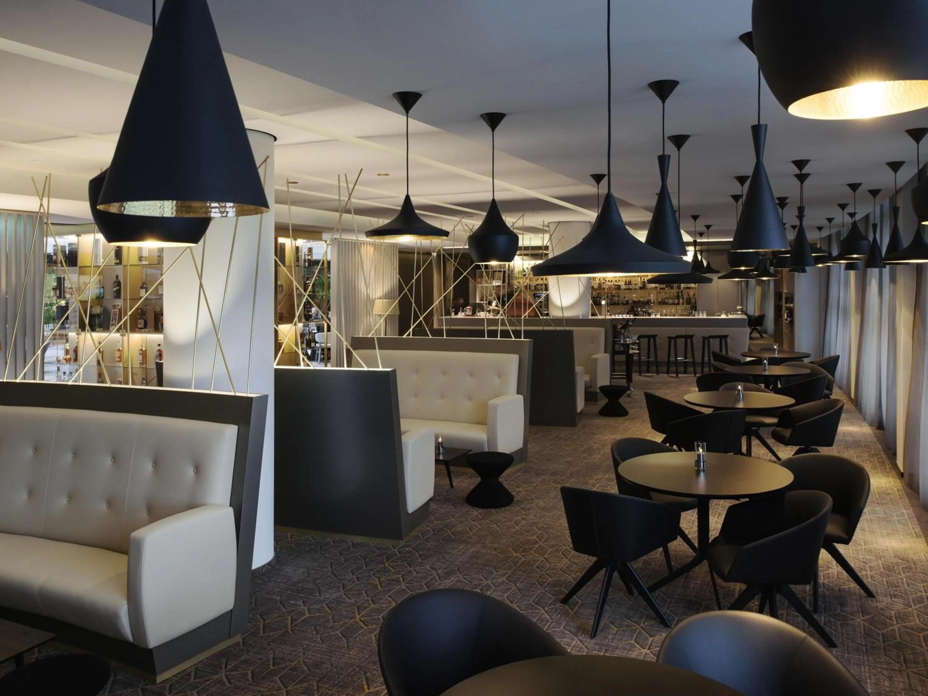 Lounge or bar in Sofitel Luxembourg Europe