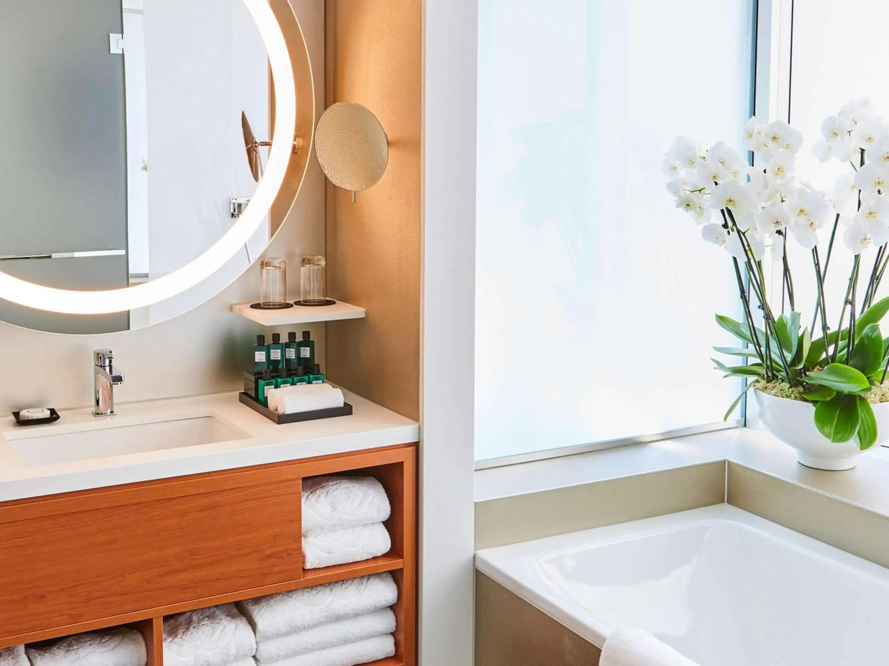 Luxury Twin Room in Sofitel Luxembourg Europe Luxury Twin Room in Sofitel Luxembourg Europe