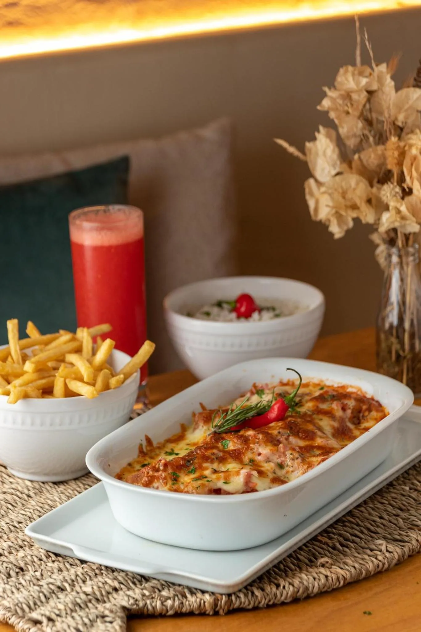 Restaurant/places to eat in Pousada Algodão da Praia