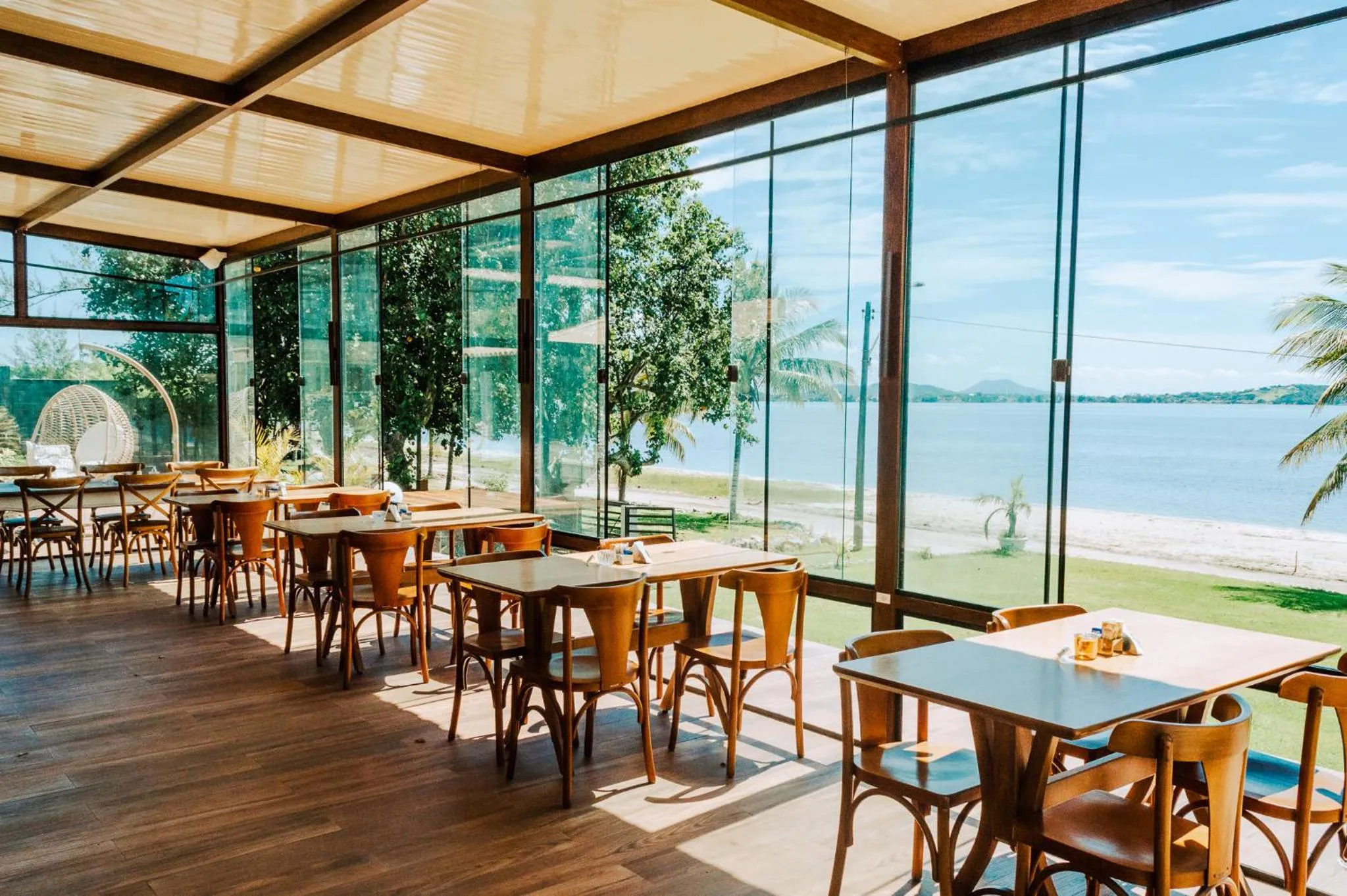 Restaurant/places to eat in Pousada Algodão da Praia