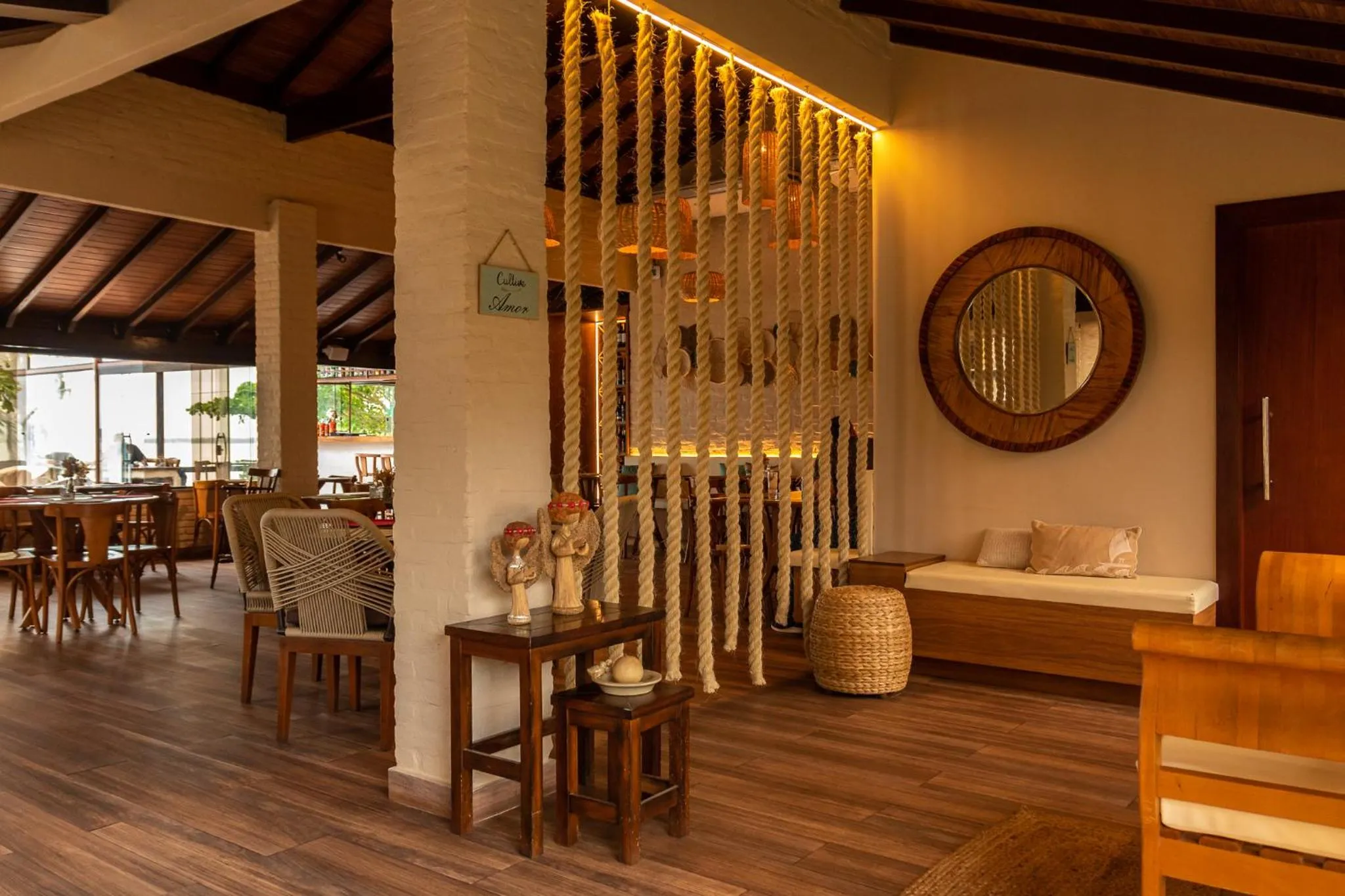 Restaurant/places to eat in Pousada Algodão da Praia