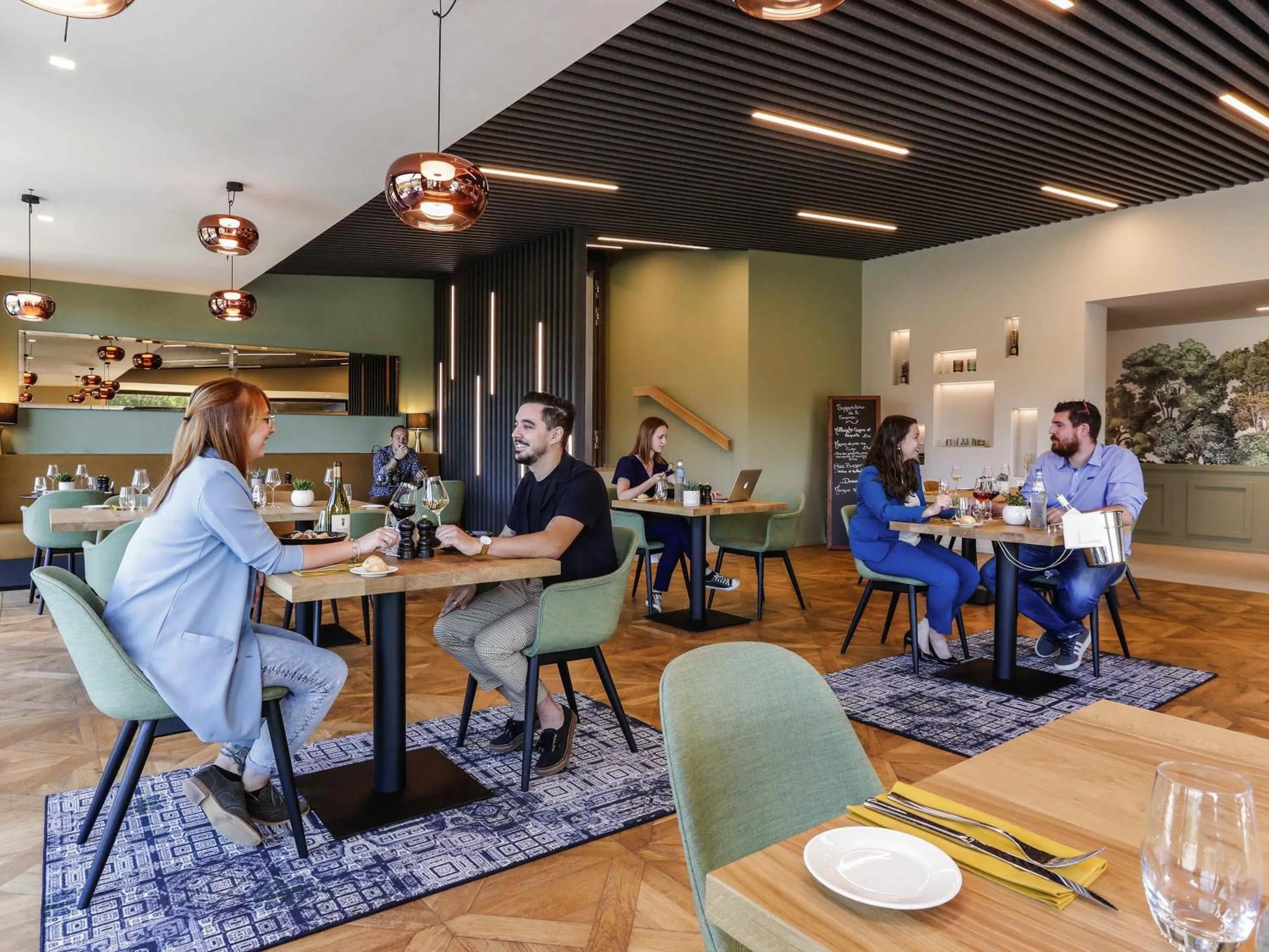 Restaurant/places to eat in Mercure Luxembourg Kikuoka Golf & Spa