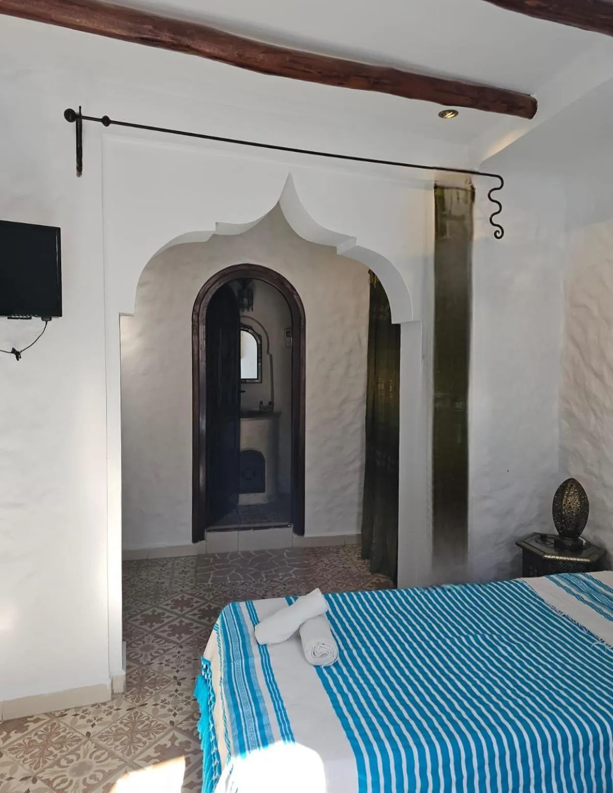 Photo of the whole room, Bed in Dar Yakout