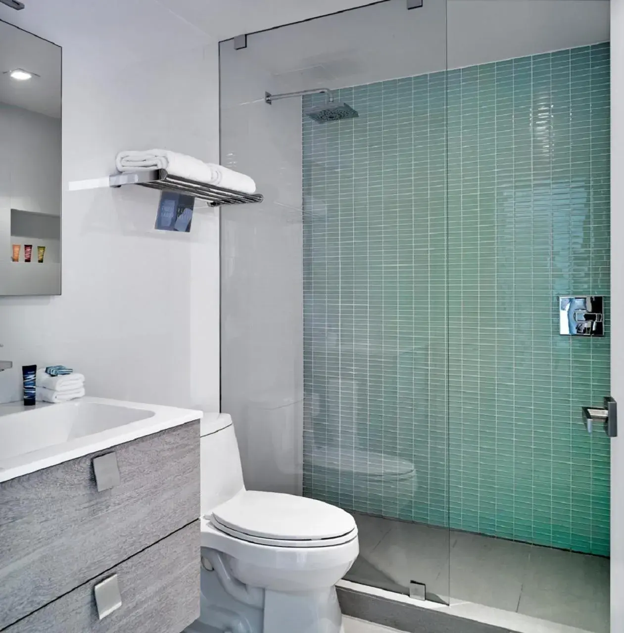 Sobe Penthouse - with Kitchenette and Balcony in ABAE Hotel by Eskape Collection Sobe Penthouse - with Kitchenette and Balcony in ABAE Hotel by Eskape Collection