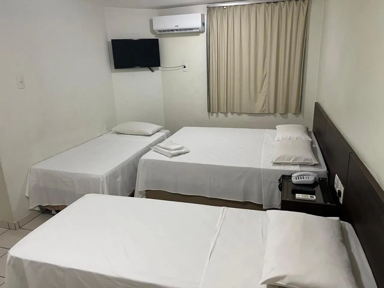 Bed in Rametta Hotel