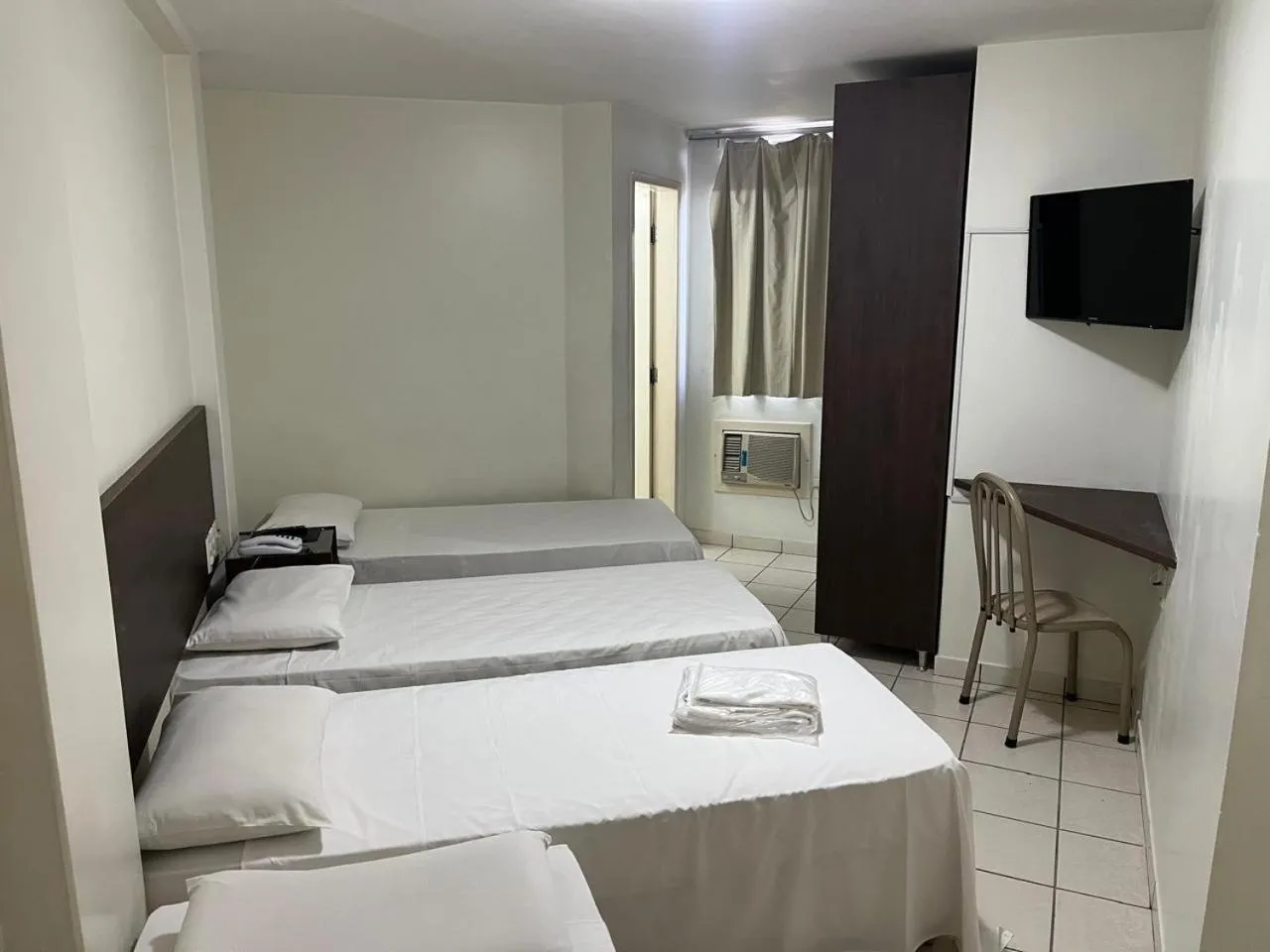 Bed in Rametta Hotel