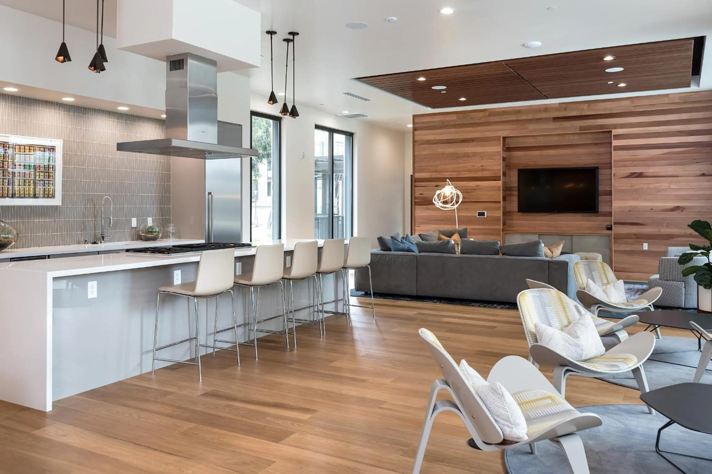 Communal lounge/ TV room in Global Luxury Suites at Downtown Mountain View