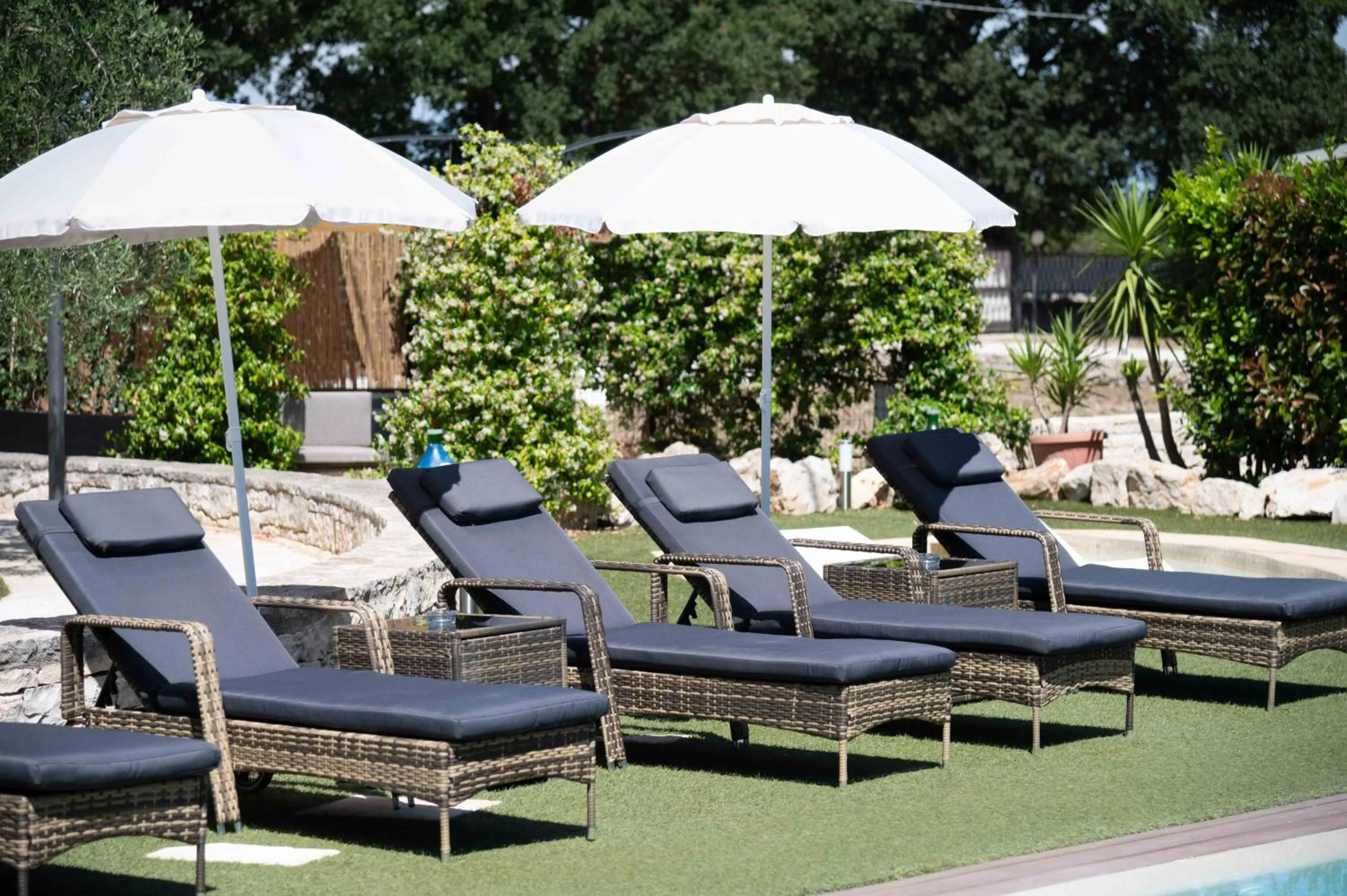 sunbed in La linea dell'orizzonte