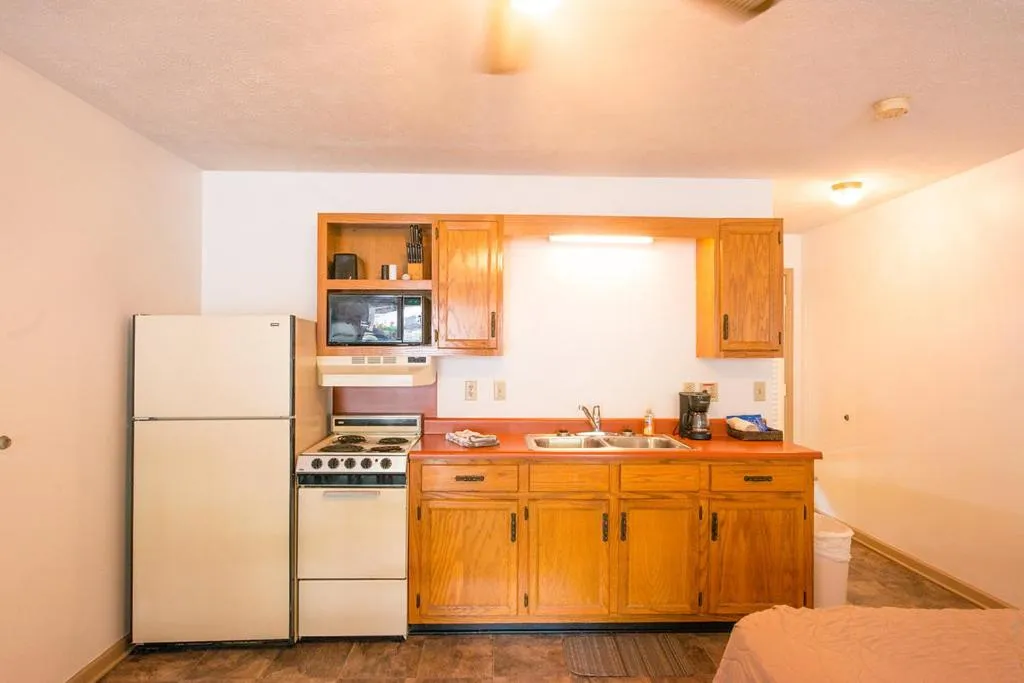 Restaurant/places to eat in Timber Pointe Resort