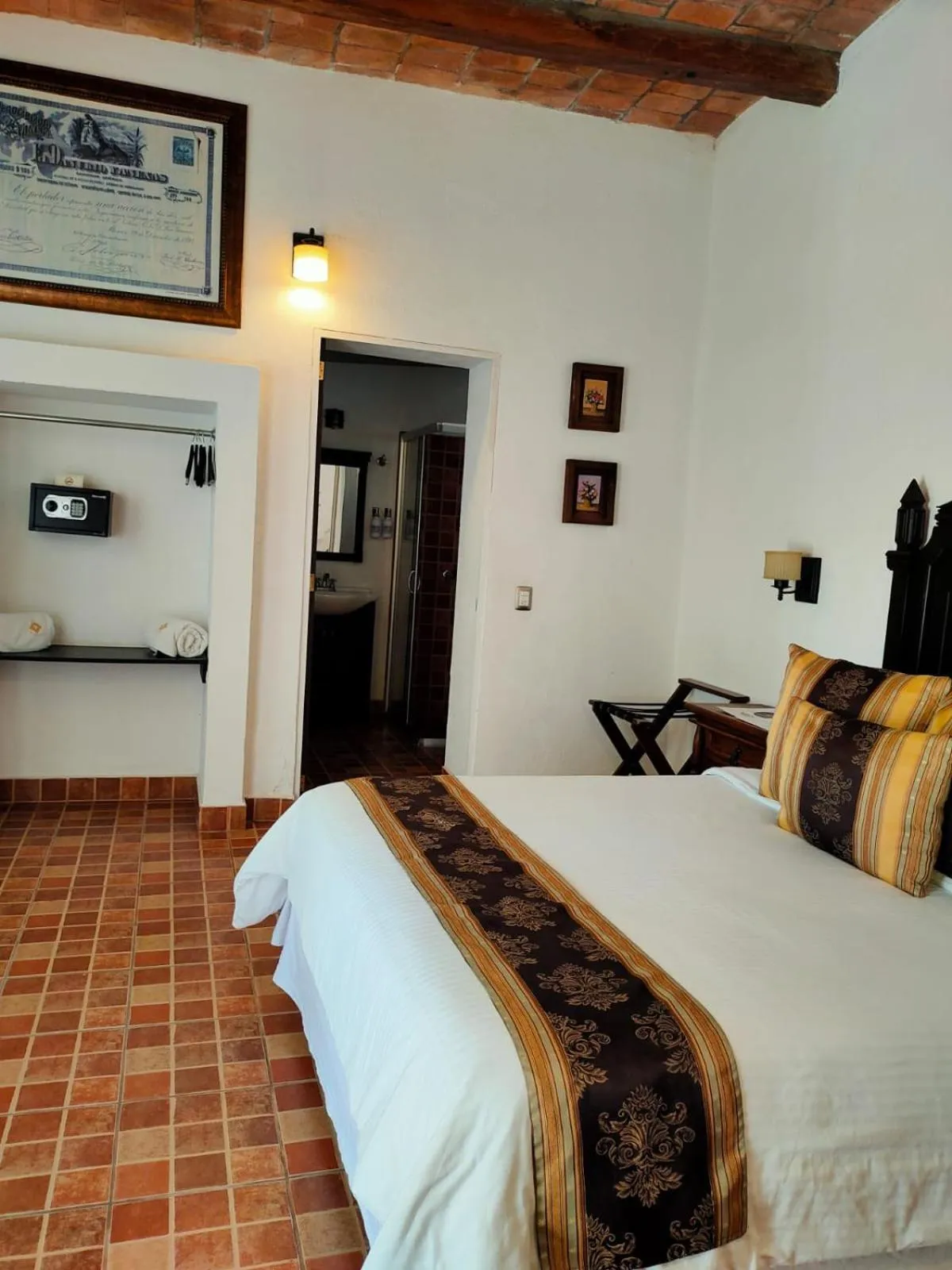 Bed in La Casona Minera