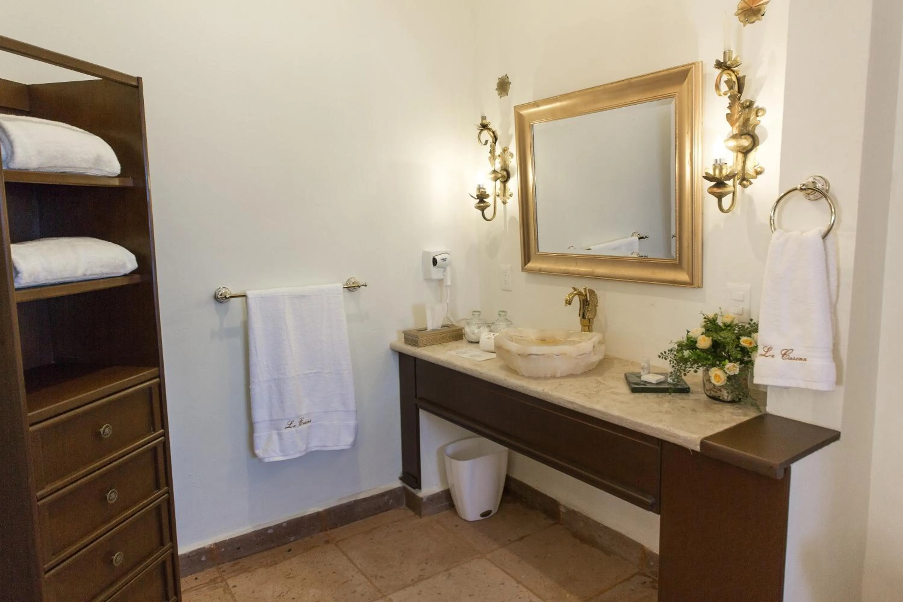 Bathroom in La Casona Minera