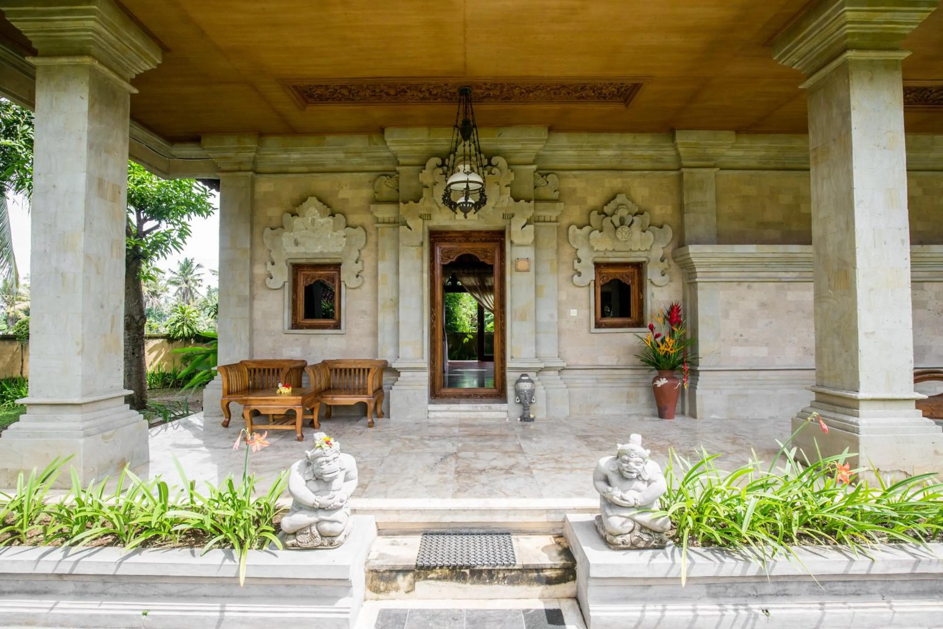 Patio in Vision Villa Resort