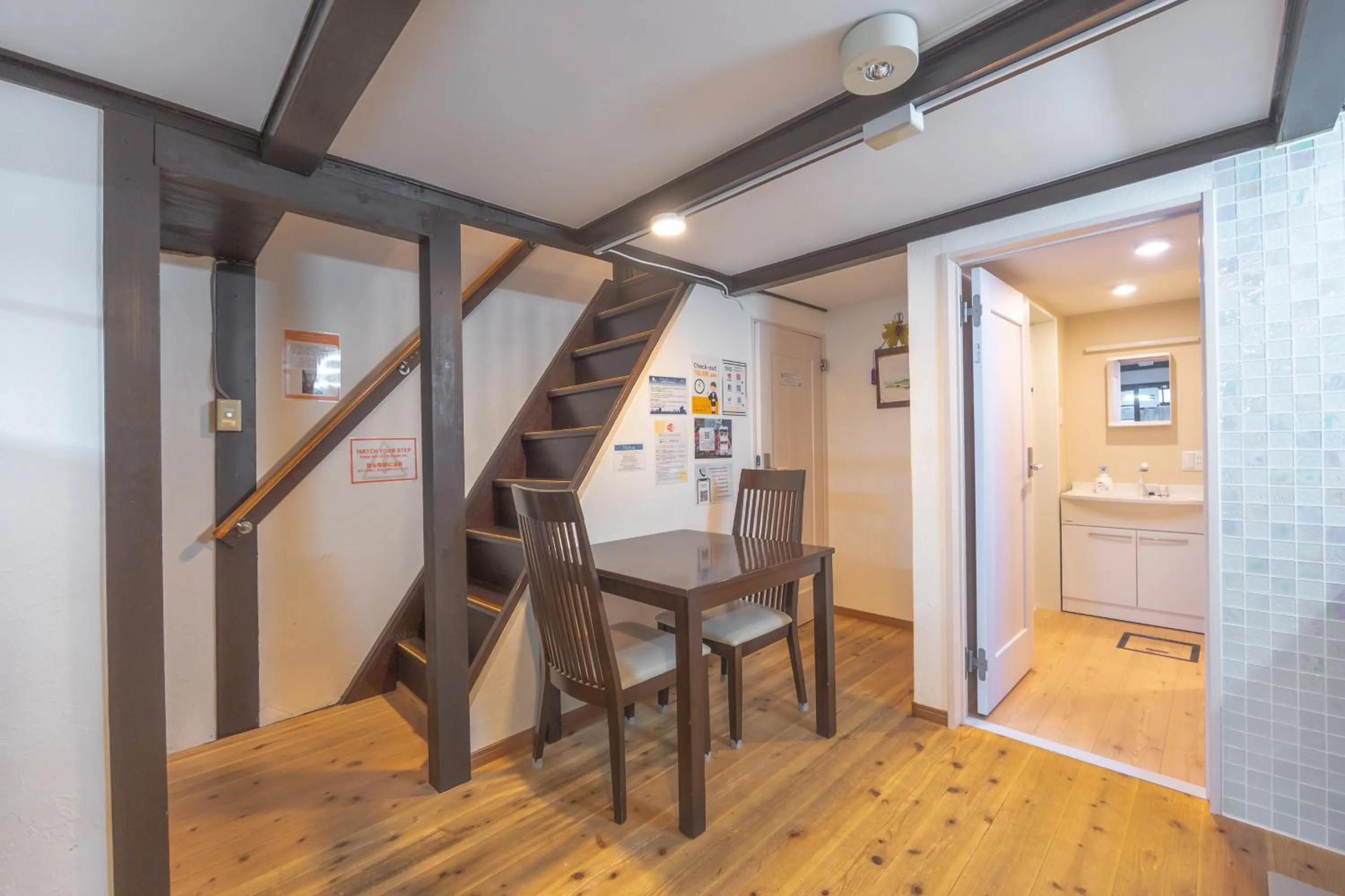 Dining area in Guest house Connection Karasuma Gojo