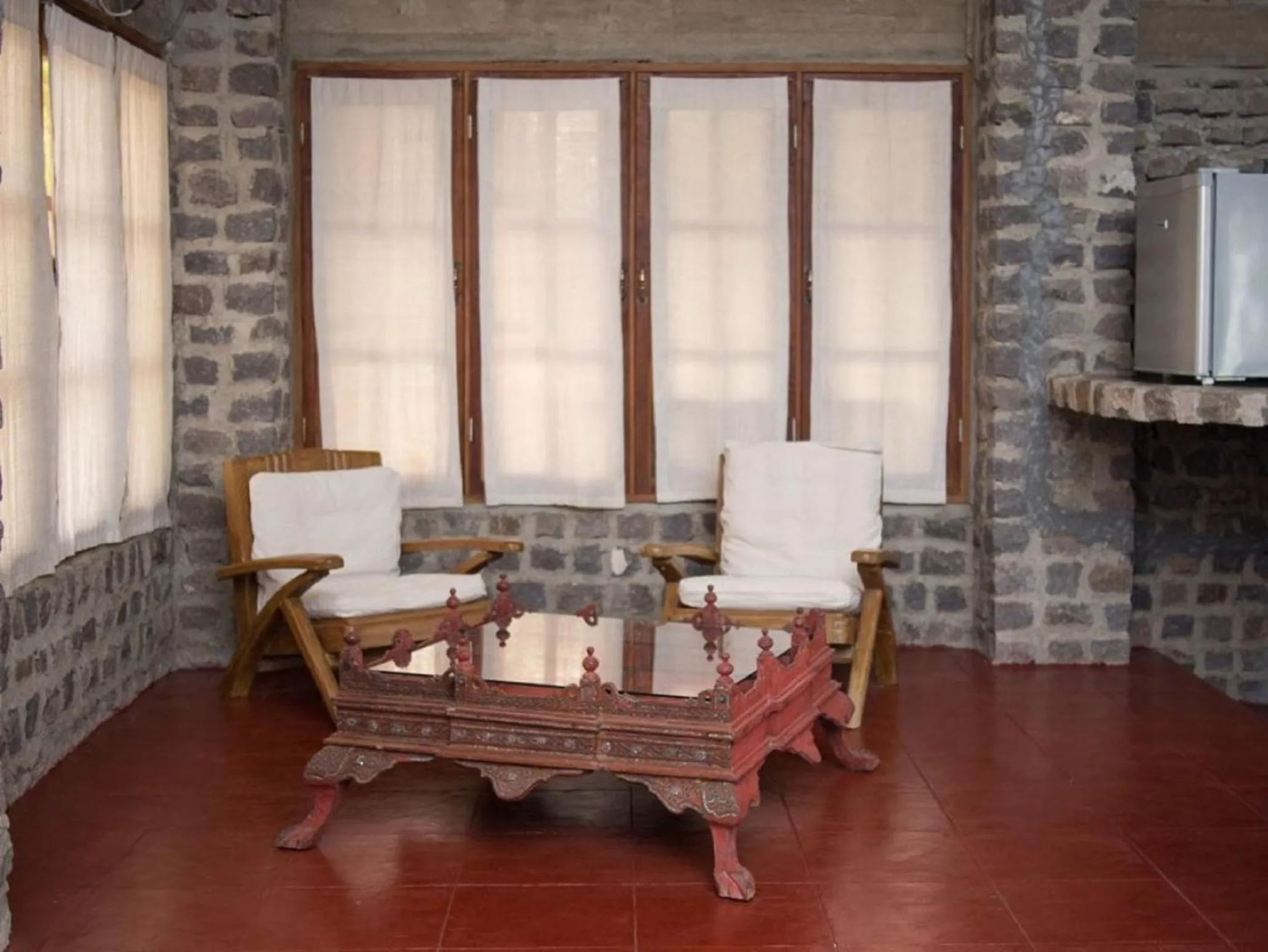 Seating area in Lei Thar Gone Guest House